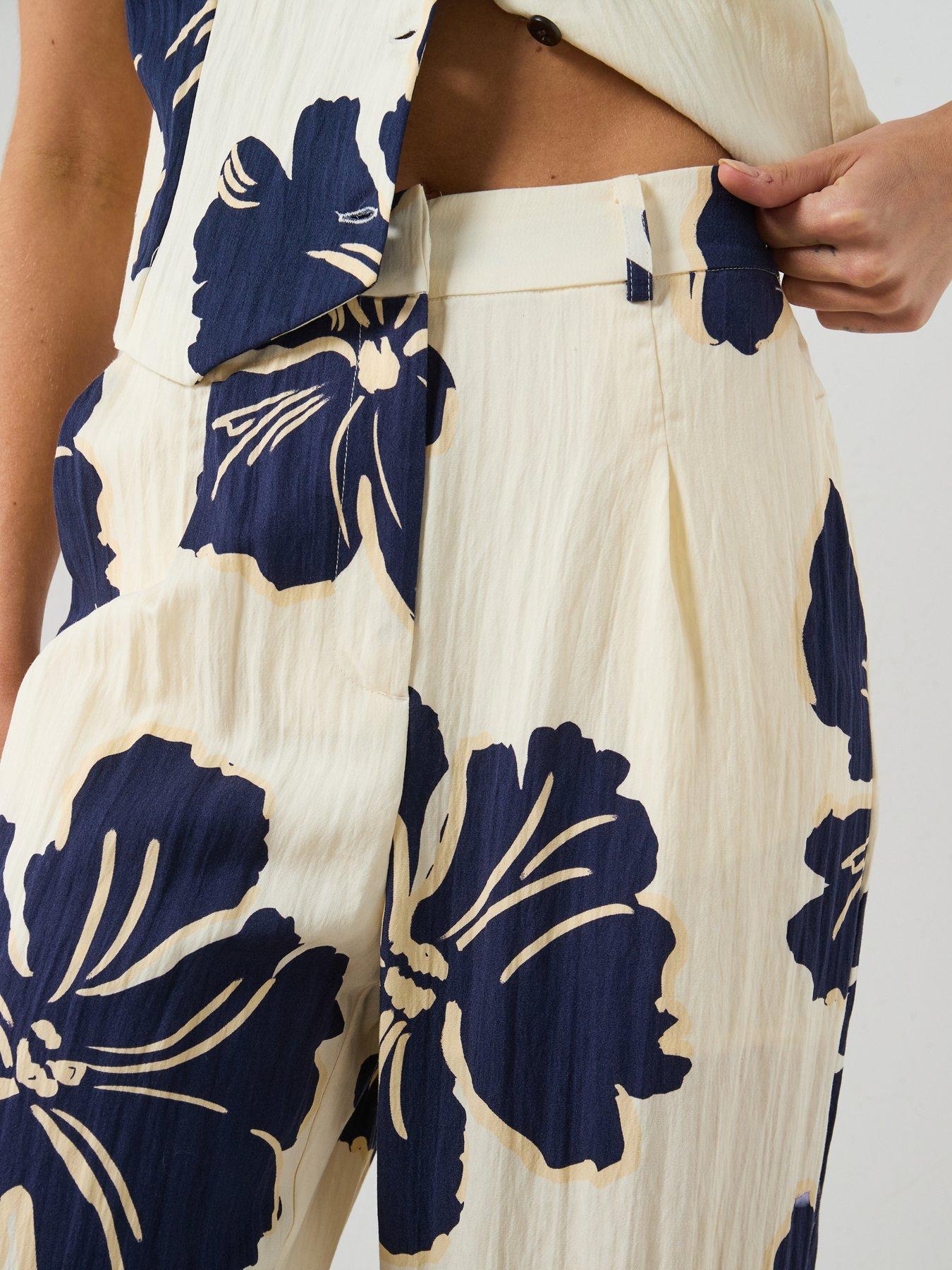 Image 5 of 5 of Mango Floral Print Lyocell Straight-Leg Trousers - Off White