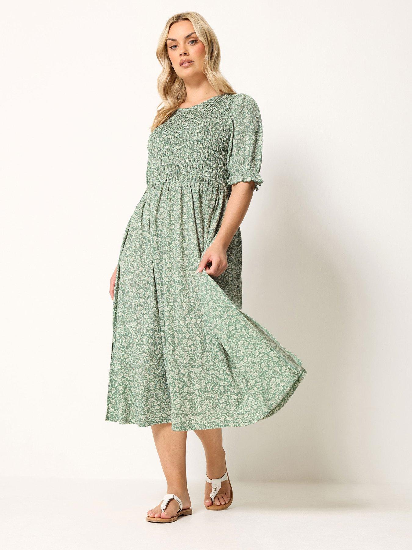 Image 1 of 4 of Yours Curve Shirred Puff Sleeve Dress - Green