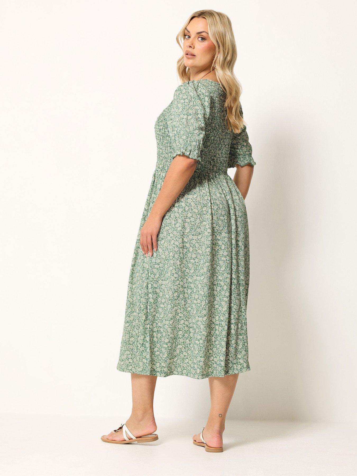 Image 2 of 4 of Yours Curve Shirred Puff Sleeve Dress - Green