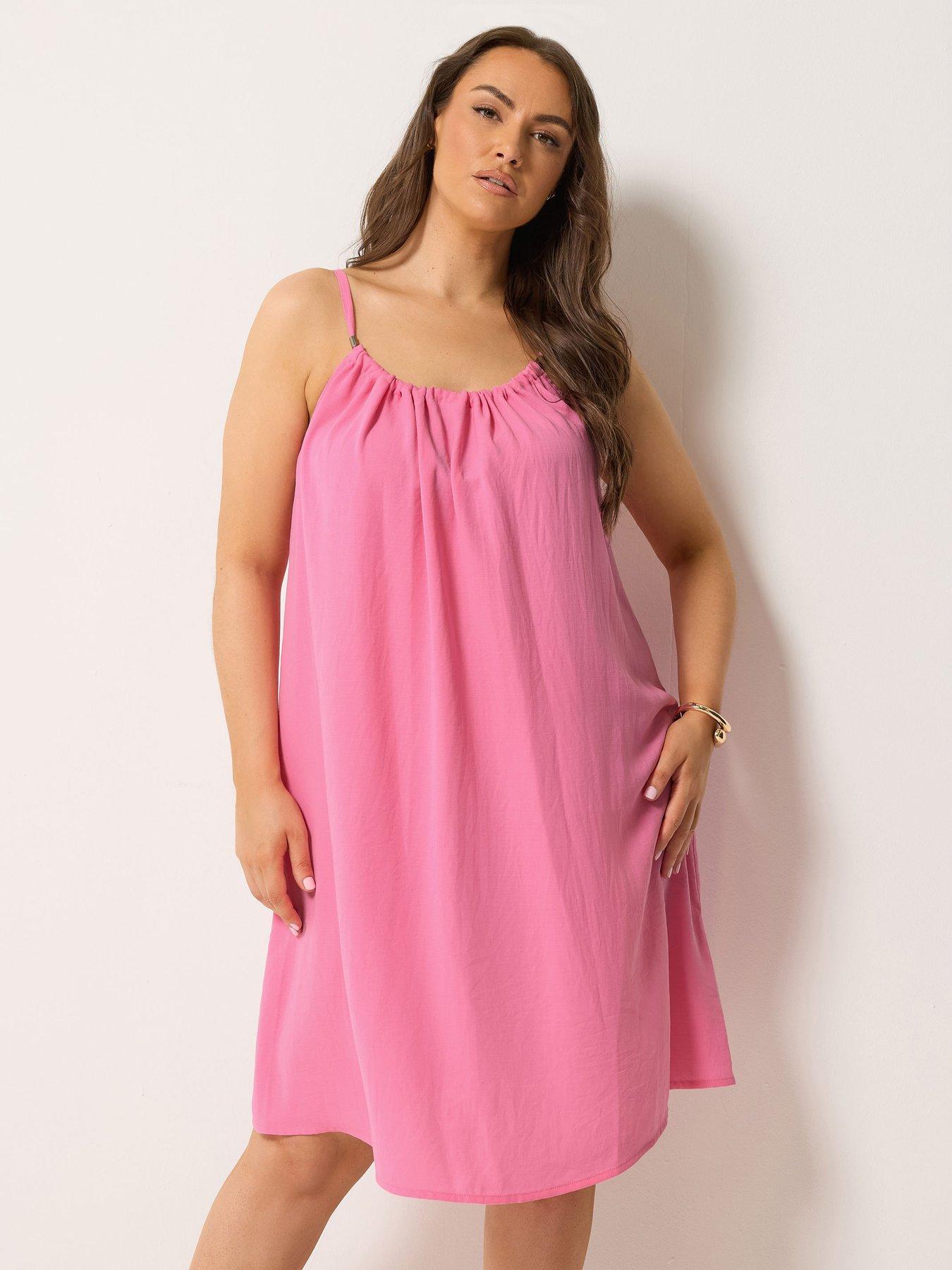Image 1 of 4 of Yours Curve Textured Swing Dress - Pink