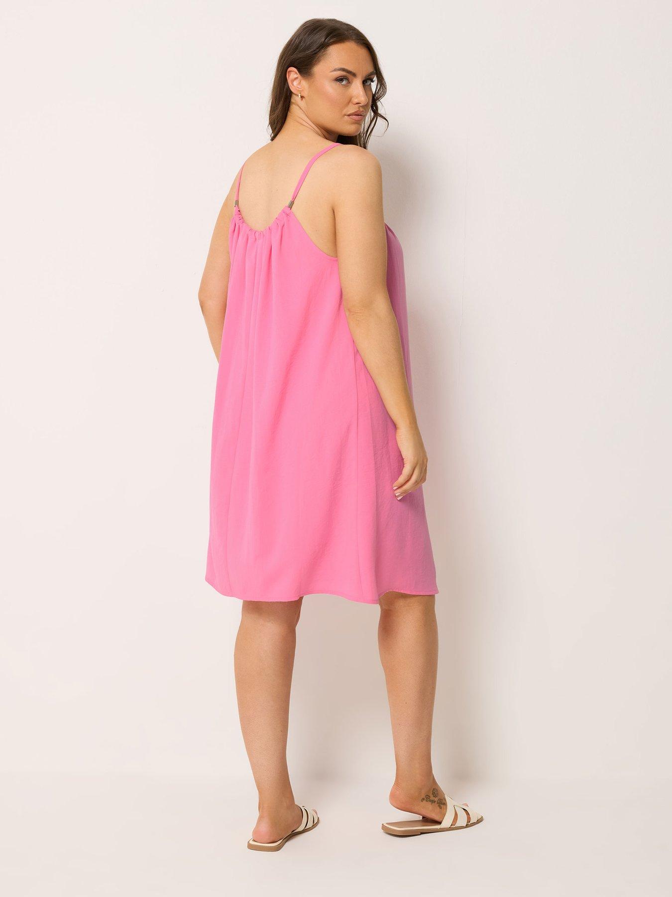 Image 2 of 4 of Yours Curve Textured Swing Dress - Pink