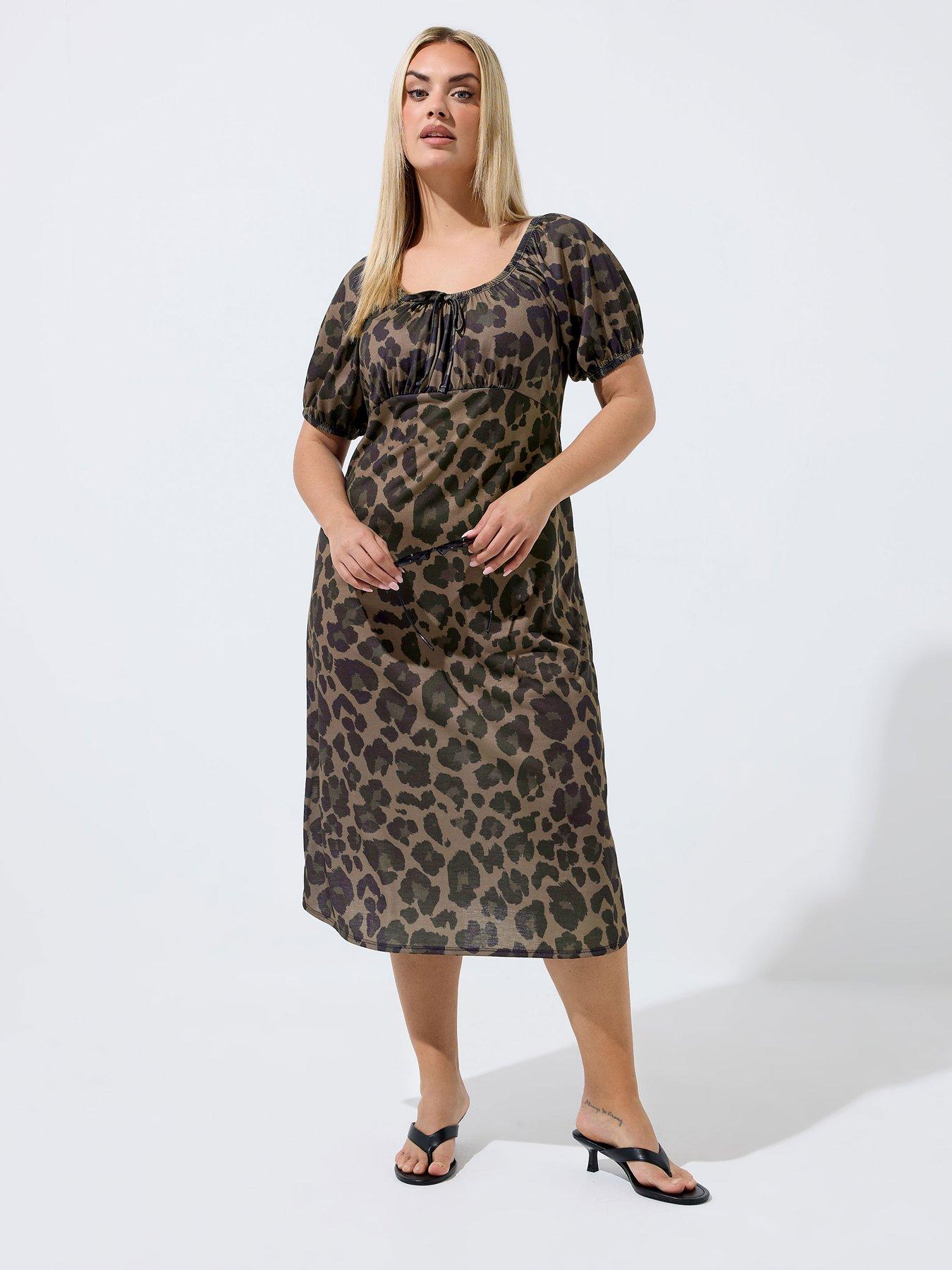 Image 3 of 4 of Yours Curve Leopard Print Square Neck Tie Dress - Brown