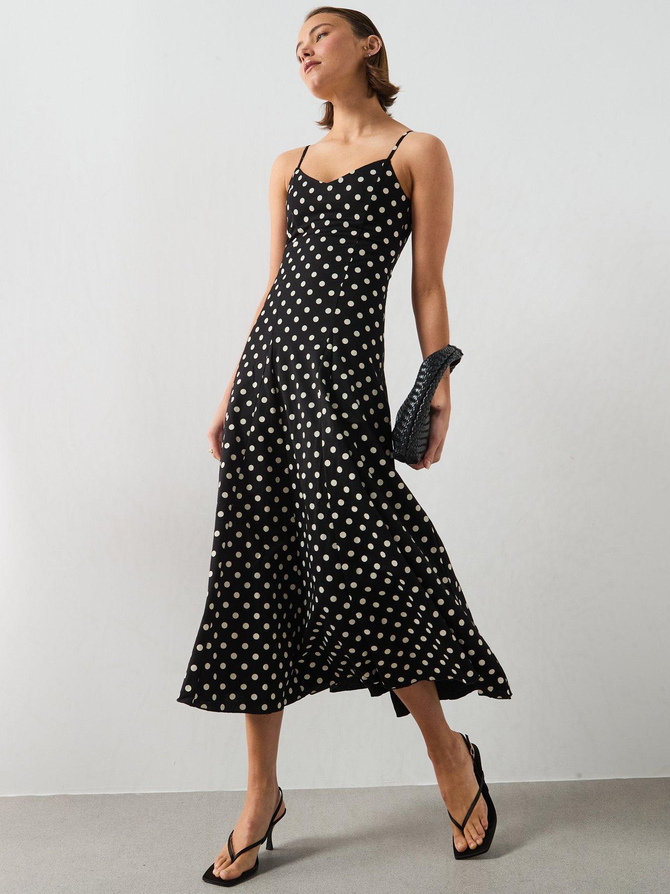 Image 4 of 6 of Mango A-Line Dress With Godets - Black
