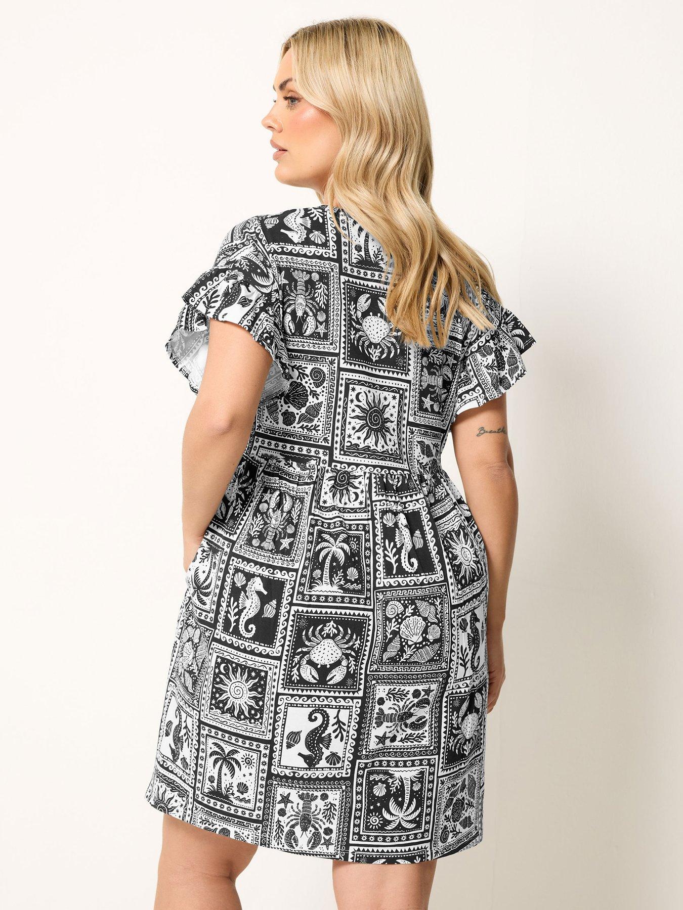 Image 2 of 4 of Yours Curve Frill Sleeve Tunic Dress - Black
