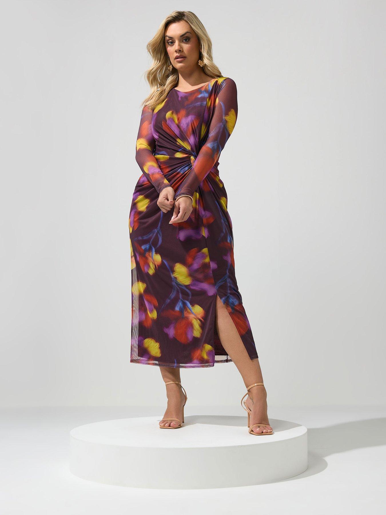 Image 3 of 5 of Yours Curve Floral Side Knot Dress - Red