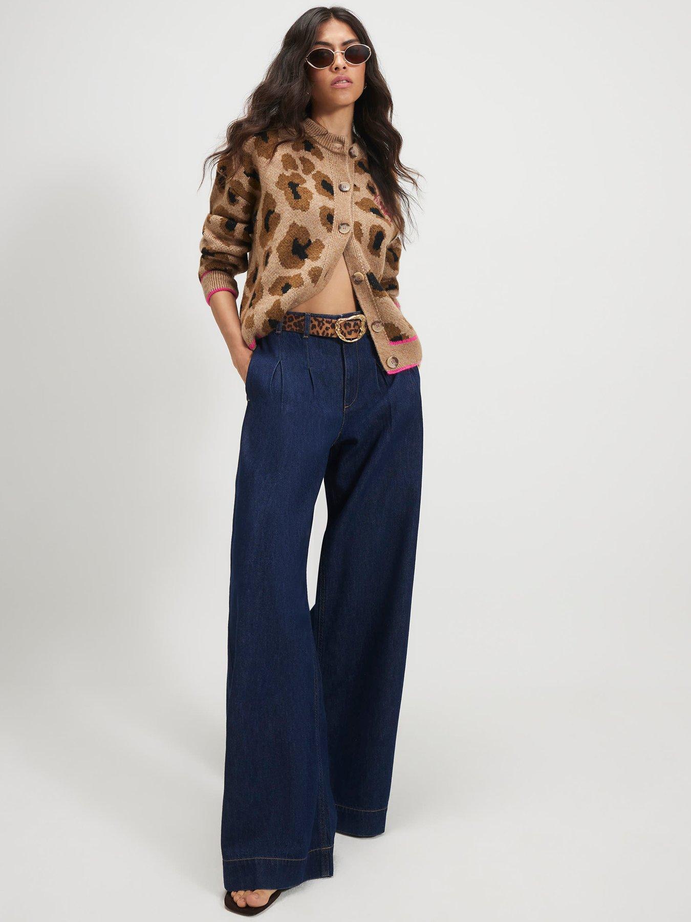Image 3 of 6 of River Island Knitted Leopard Smiley Print Cardigan - Cream