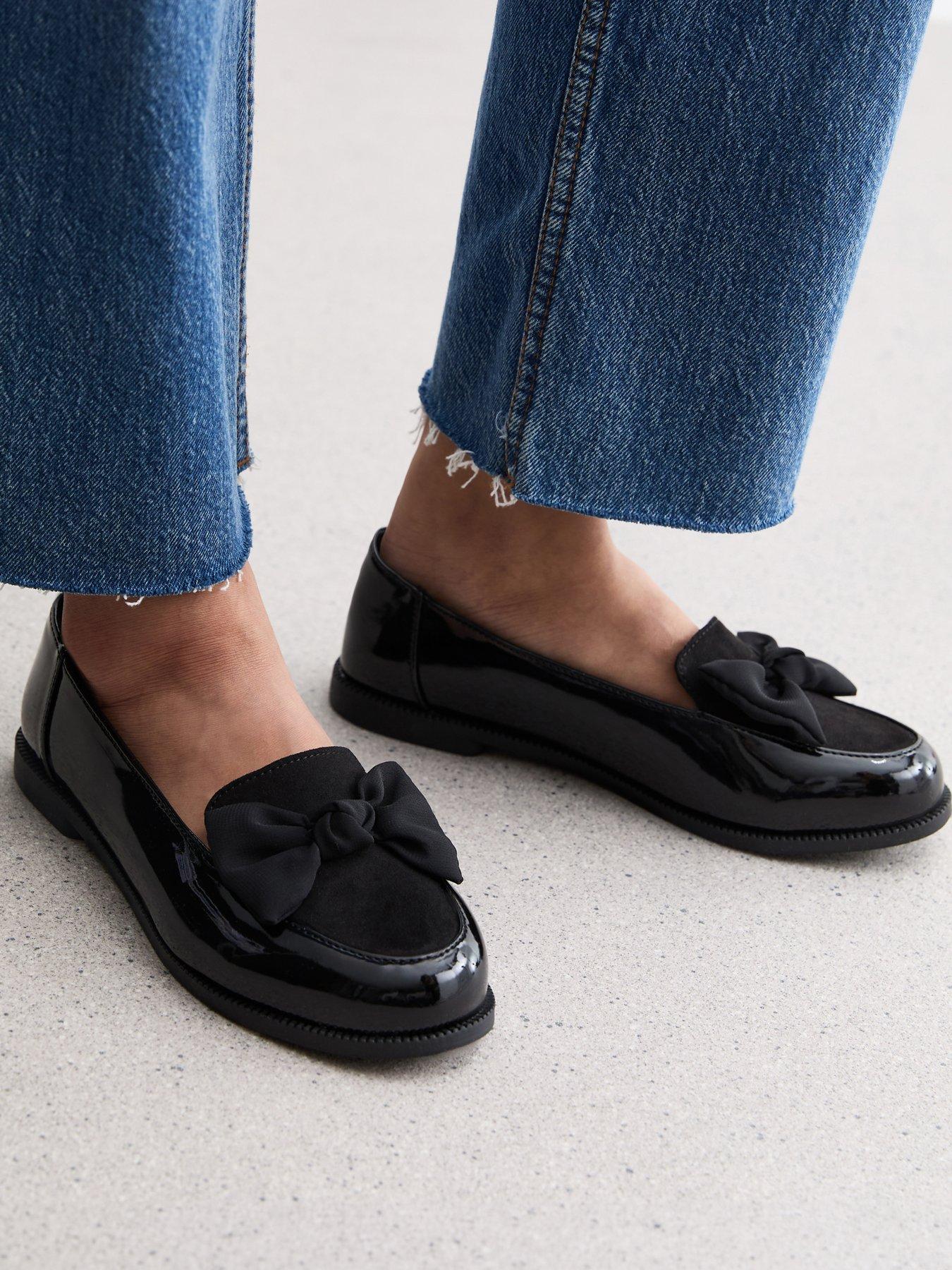 New Look Extra Wide Fit Patent Faux Leather Bow Front School Shoe Loafers - Black