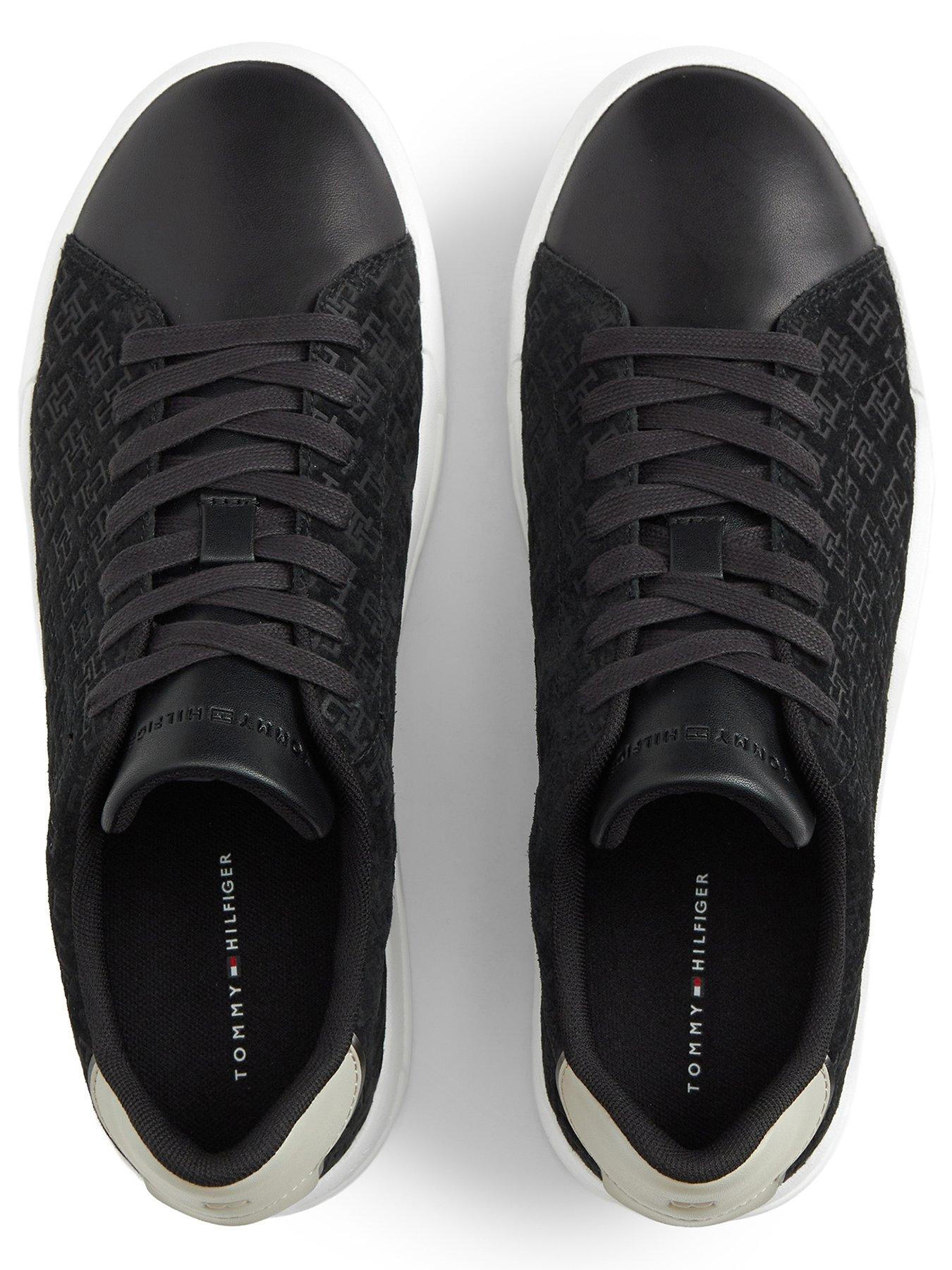 Image 4 of 6 of Tommy Hilfiger Tommy Hilfiger Court Monogram Trainers - Black