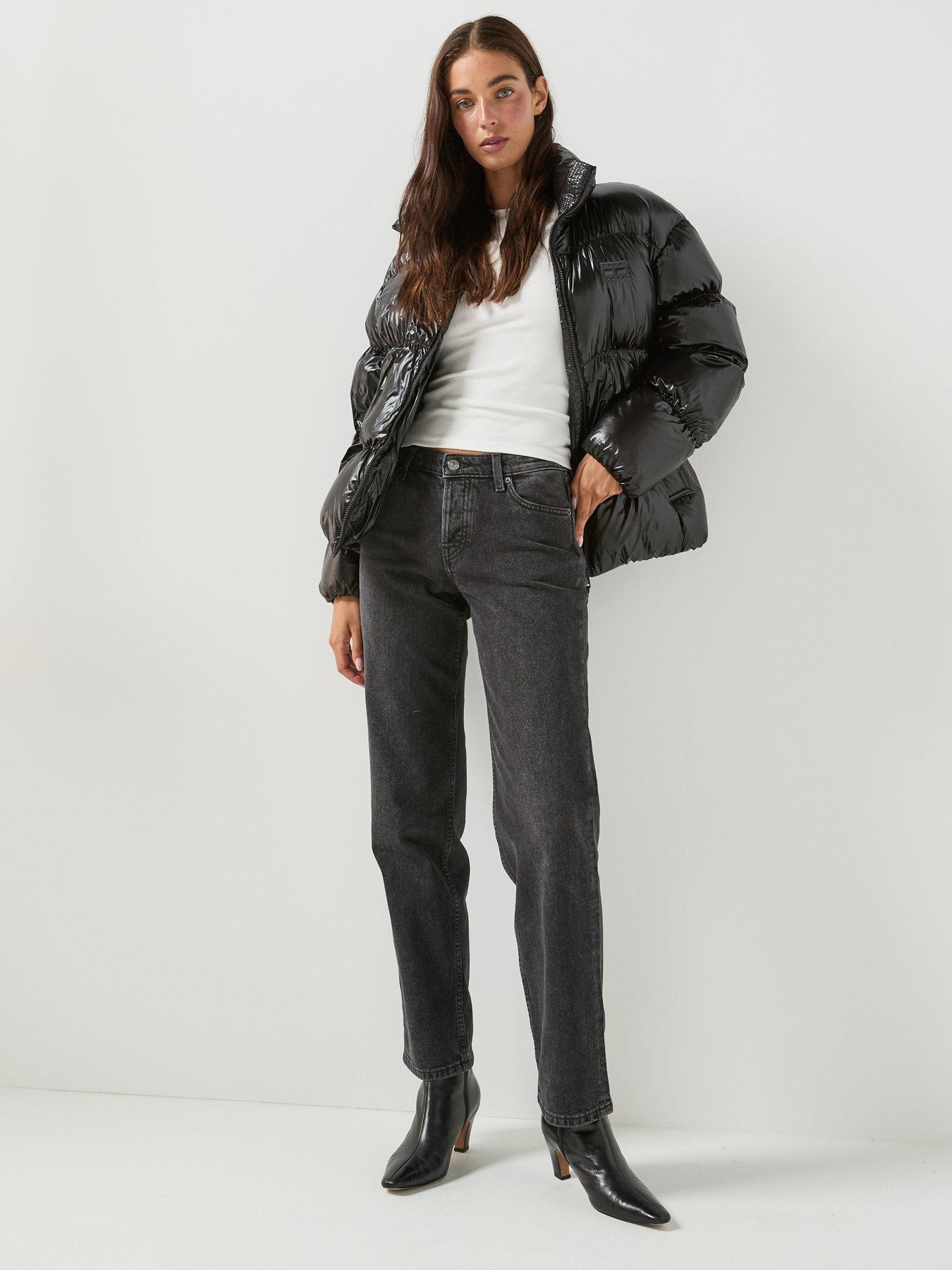 Image 5 of 5 of Tommy Jeans Sophie Low Rise Straight Jeans - Black
