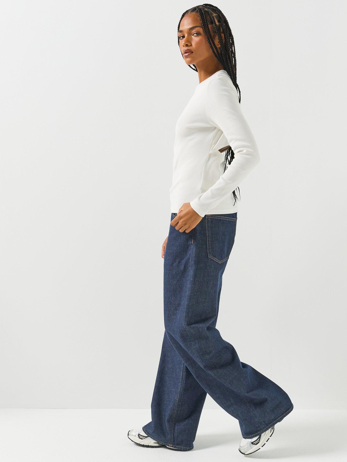 Image 4 of 7 of Calvin Klein Jeans Jeans Low Rise Baggy Jeans - Forever Blue