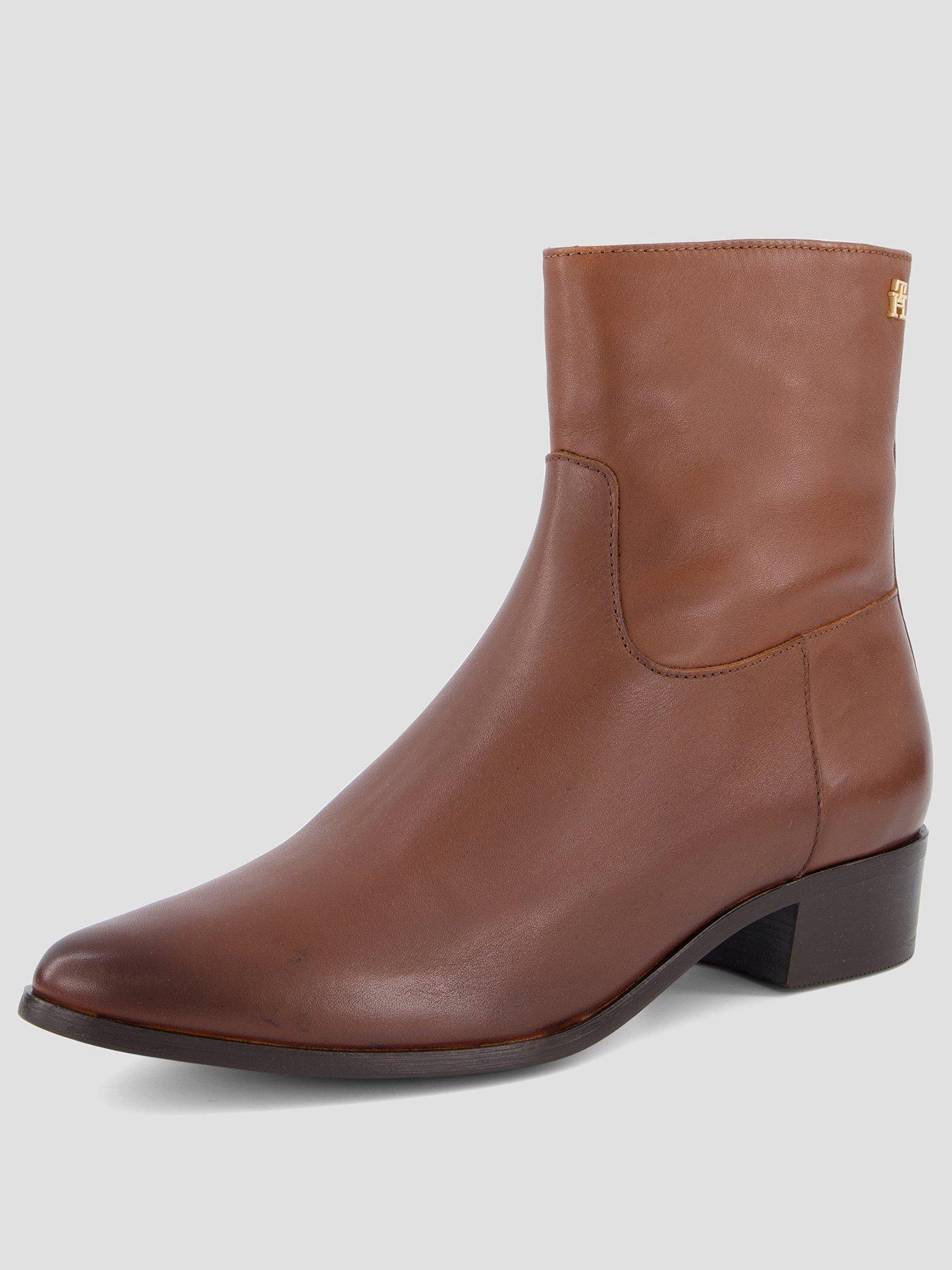 Image 2 of 7 of Tommy Hilfiger Leather Ankle Boot W Zip