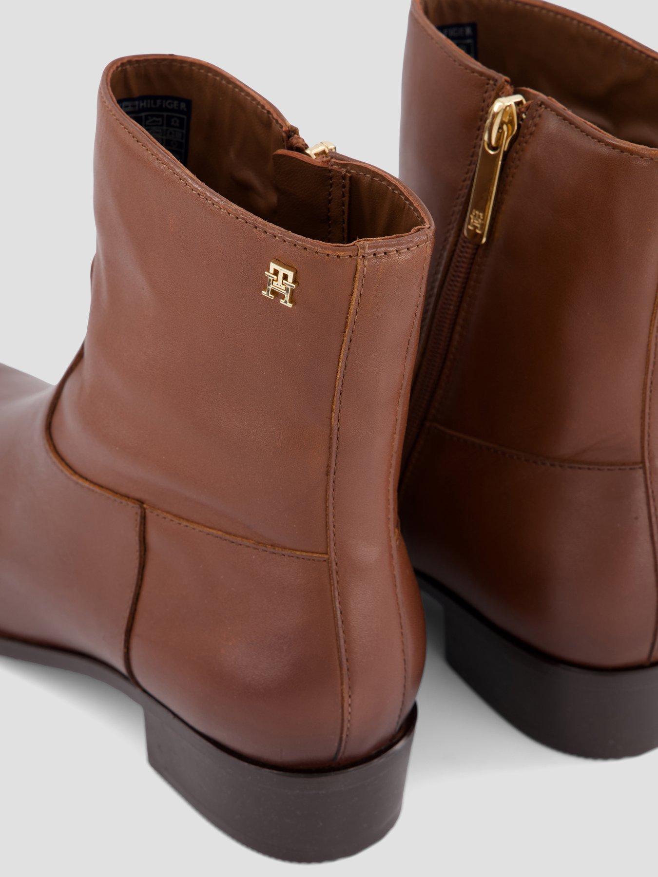 Image 5 of 7 of Tommy Hilfiger Leather Ankle Boot W Zip