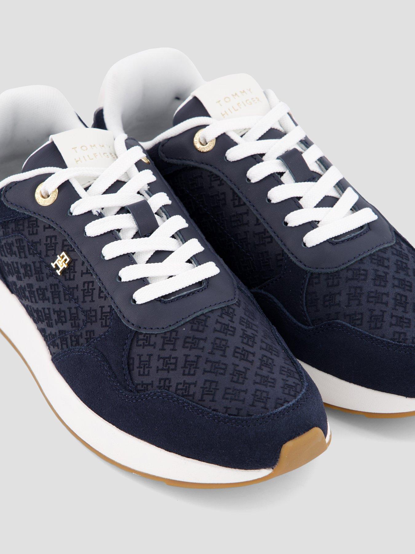 Image 5 of 7 of Tommy Hilfiger TH Monogram Plaque Suede Trainers - Blue