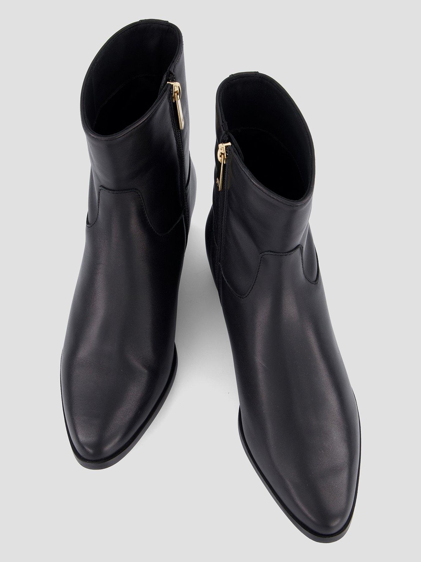 Image 3 of 7 of Tommy Hilfiger Leather Ankle Boot W Zip