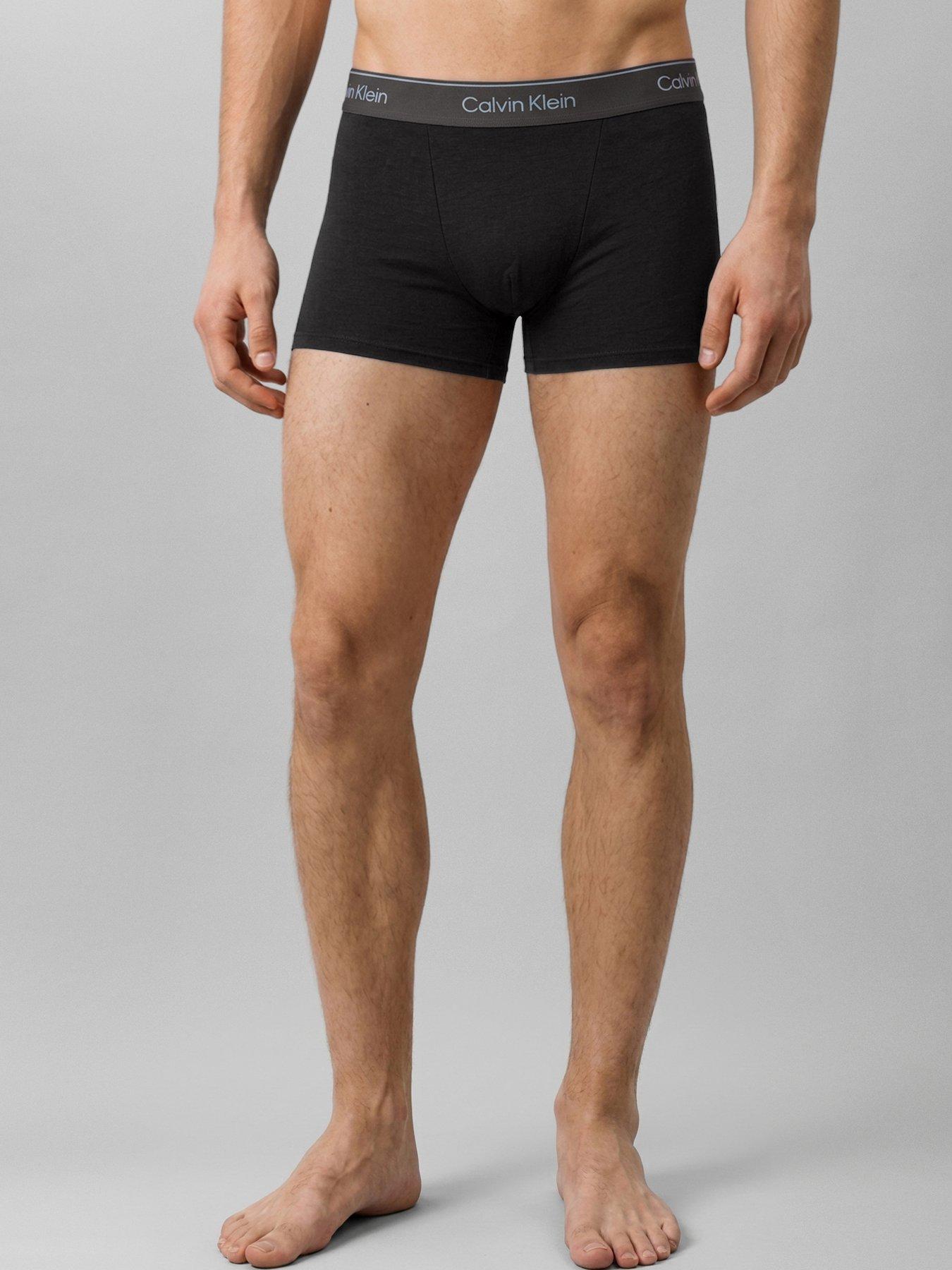 Image 2 of 5 of Calvin Klein Mens Relaxed Fit 3 Pack Trunks - Black