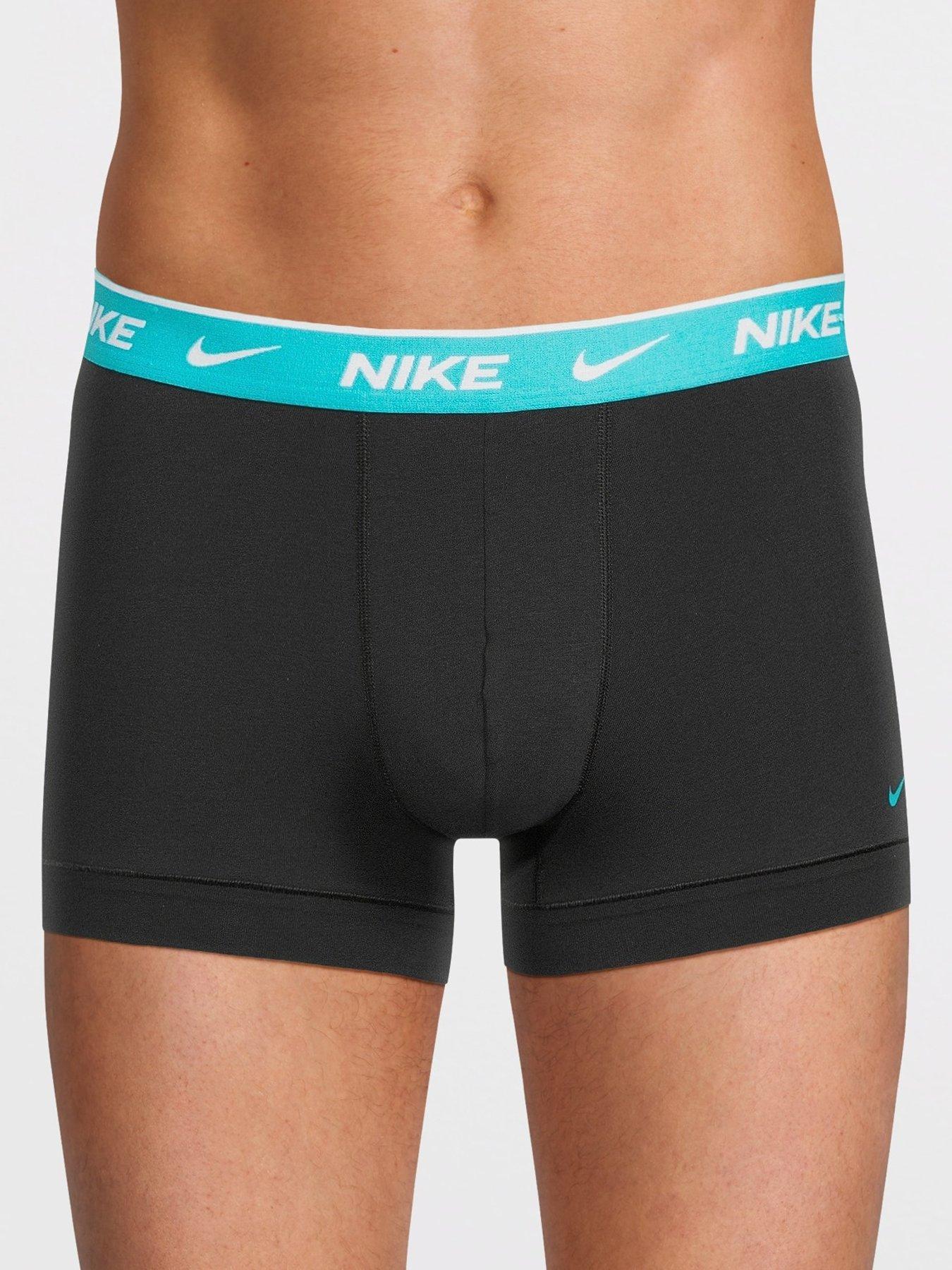 Image 2 of 3 of Nike Essential Cotton Stretch 5 Pack Boxer Brief - Black