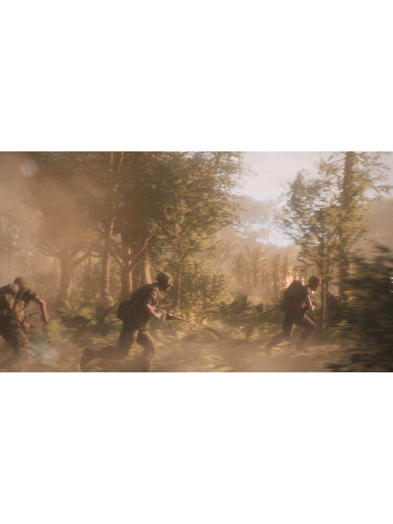 Image 3 of 7 of Playstation Hell Let Loose: Vietnam - PlayStation&reg;5