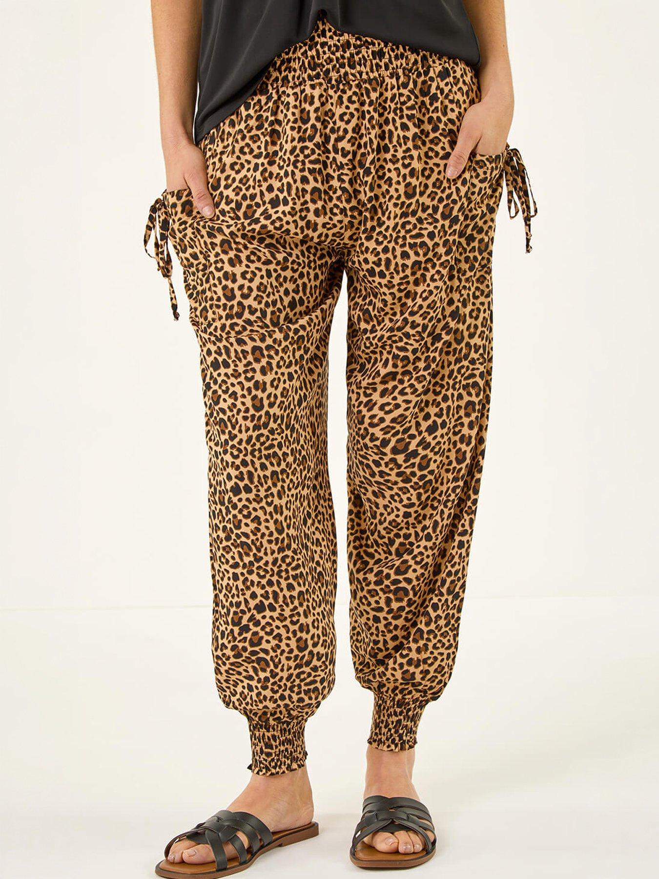 Image 3 of 5 of Roman Animal Print Hareem Jogger