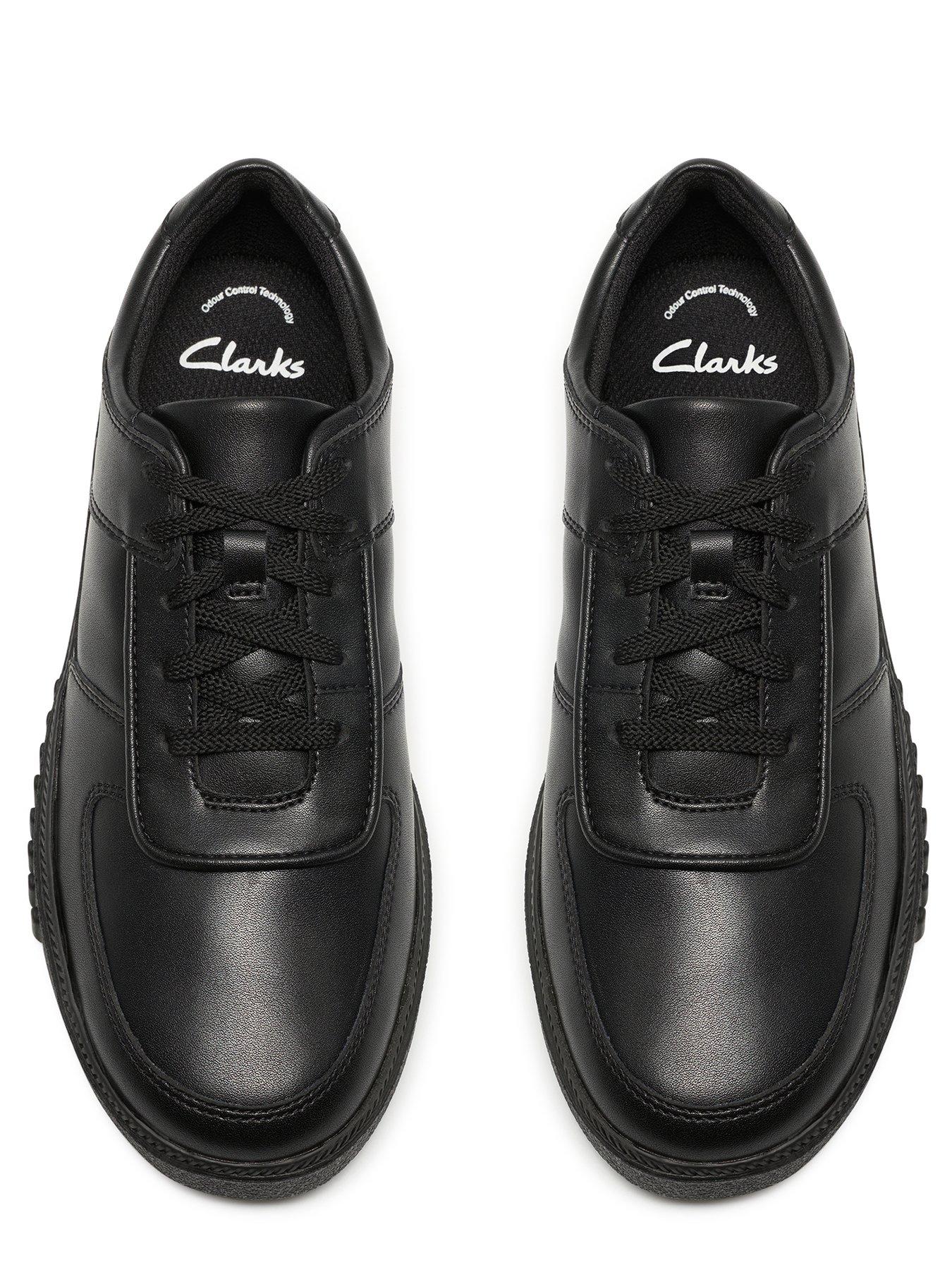 Image 4 of 6 of Clarks Youth Somerset Flex Leather Trainer - Black