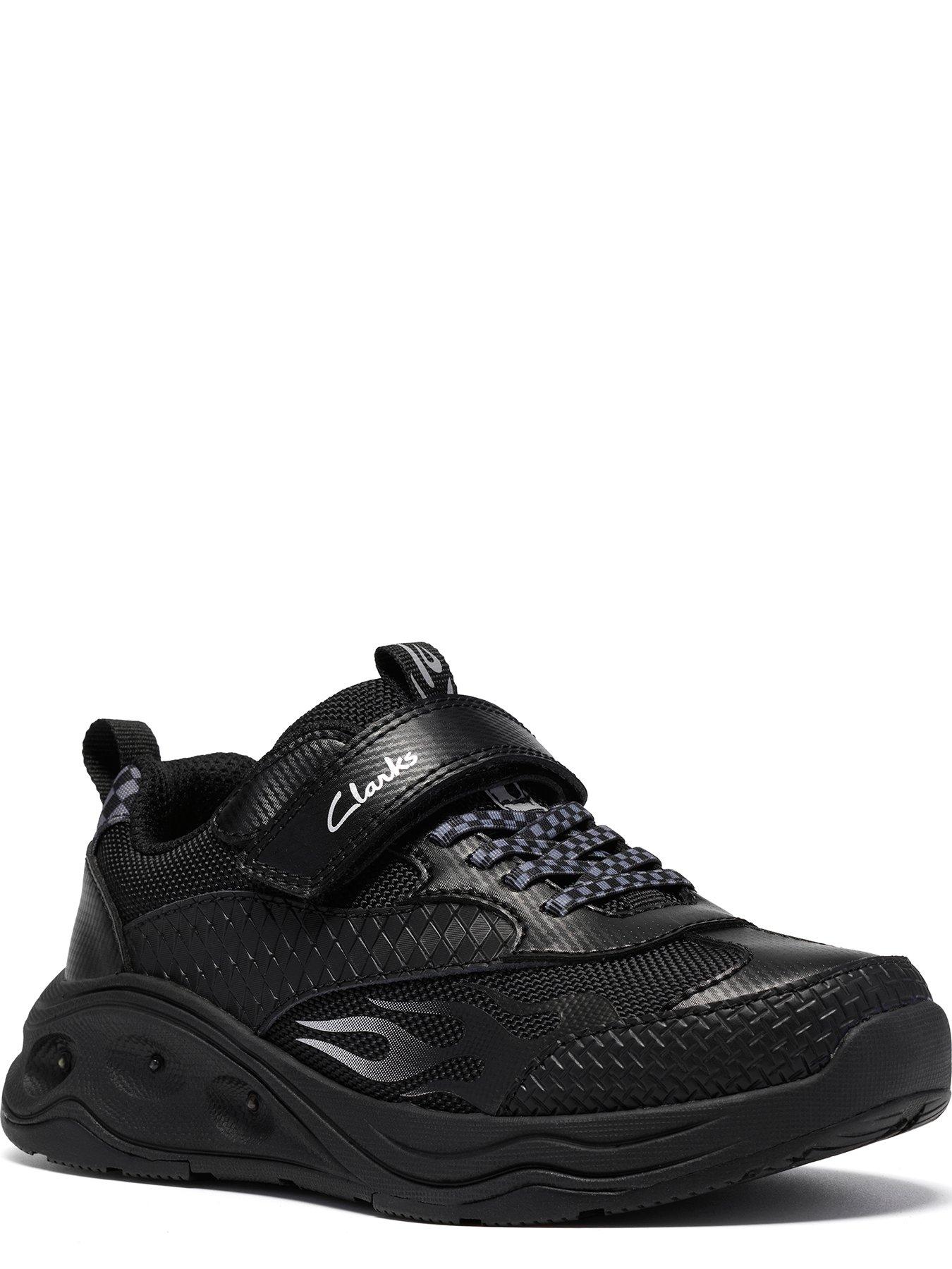 Image 4 of 6 of Clarks Kids Gleam Go Trainer - Black