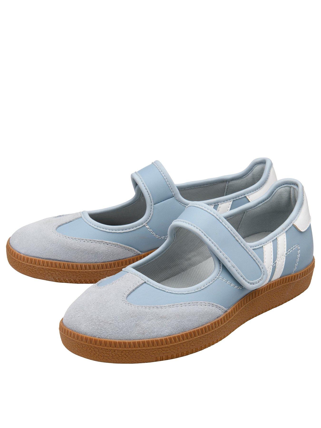 Image 2 of 4 of Ravel Ferren Light Blue