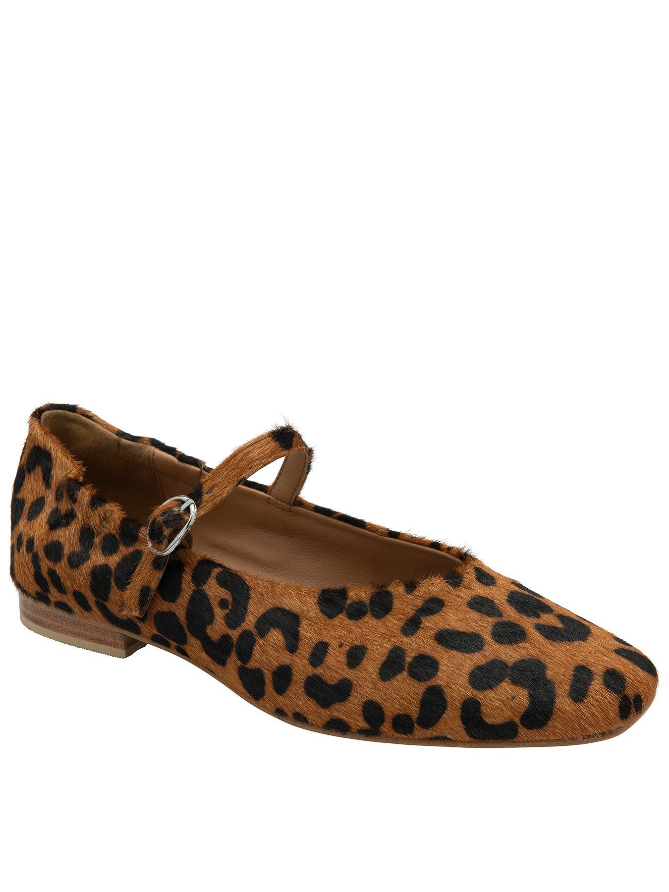 Image 1 of 4 of Ravel Lantonleopard Print