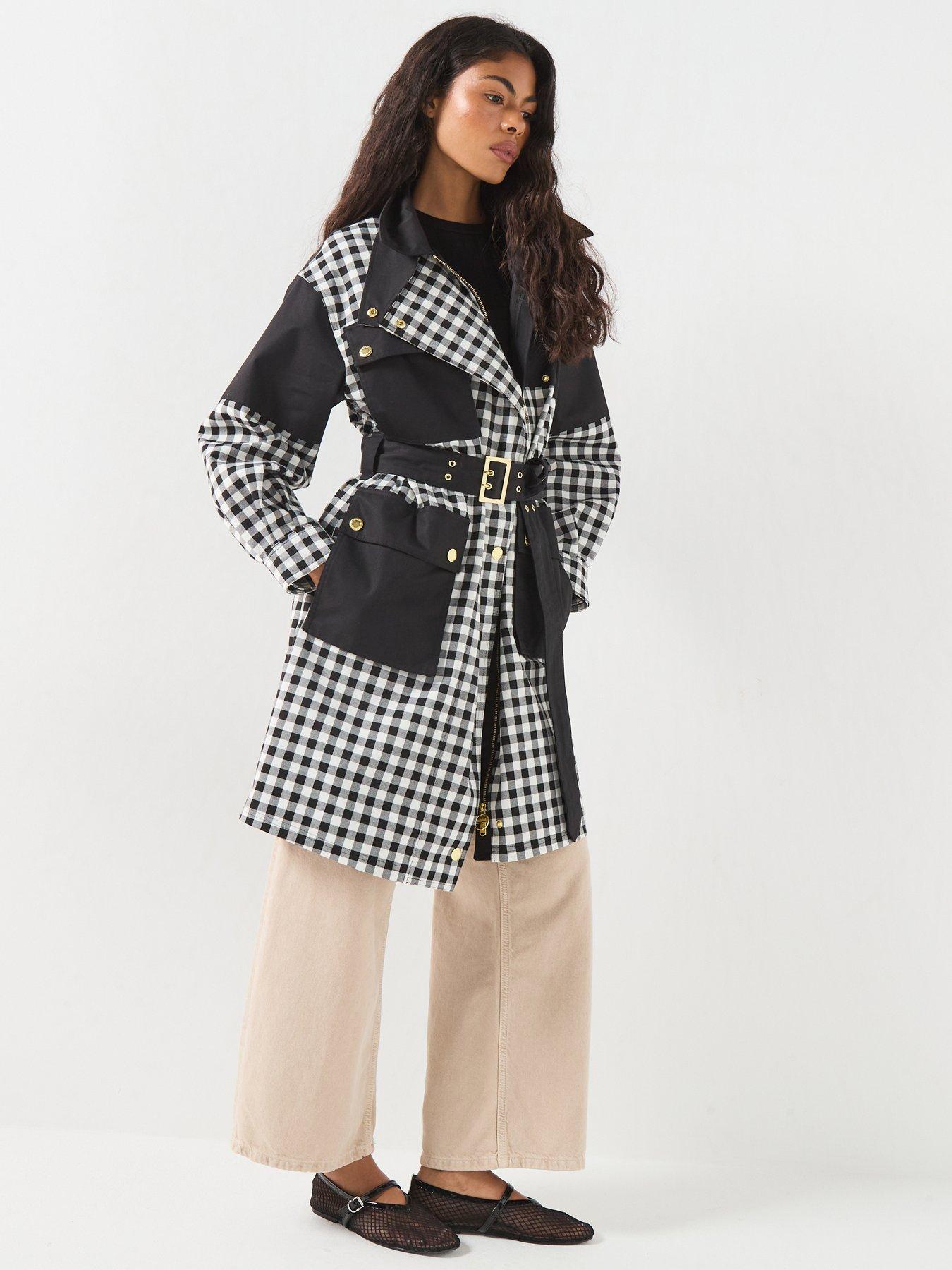 Image 4 of 6 of Barbour International Gea Check Showerproof Jacket - White/black