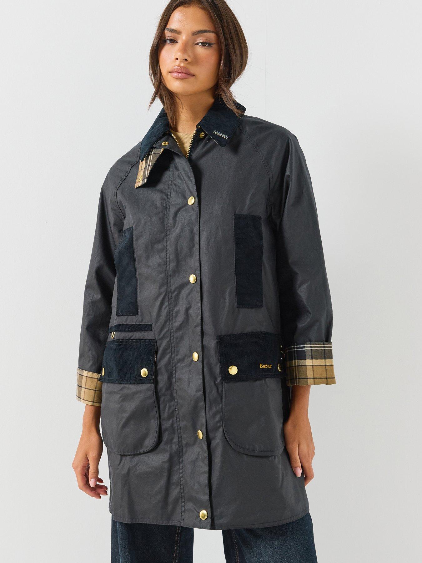 Image 3 of 6 of Barbour Icons Modern Beaufort Wax Jacket