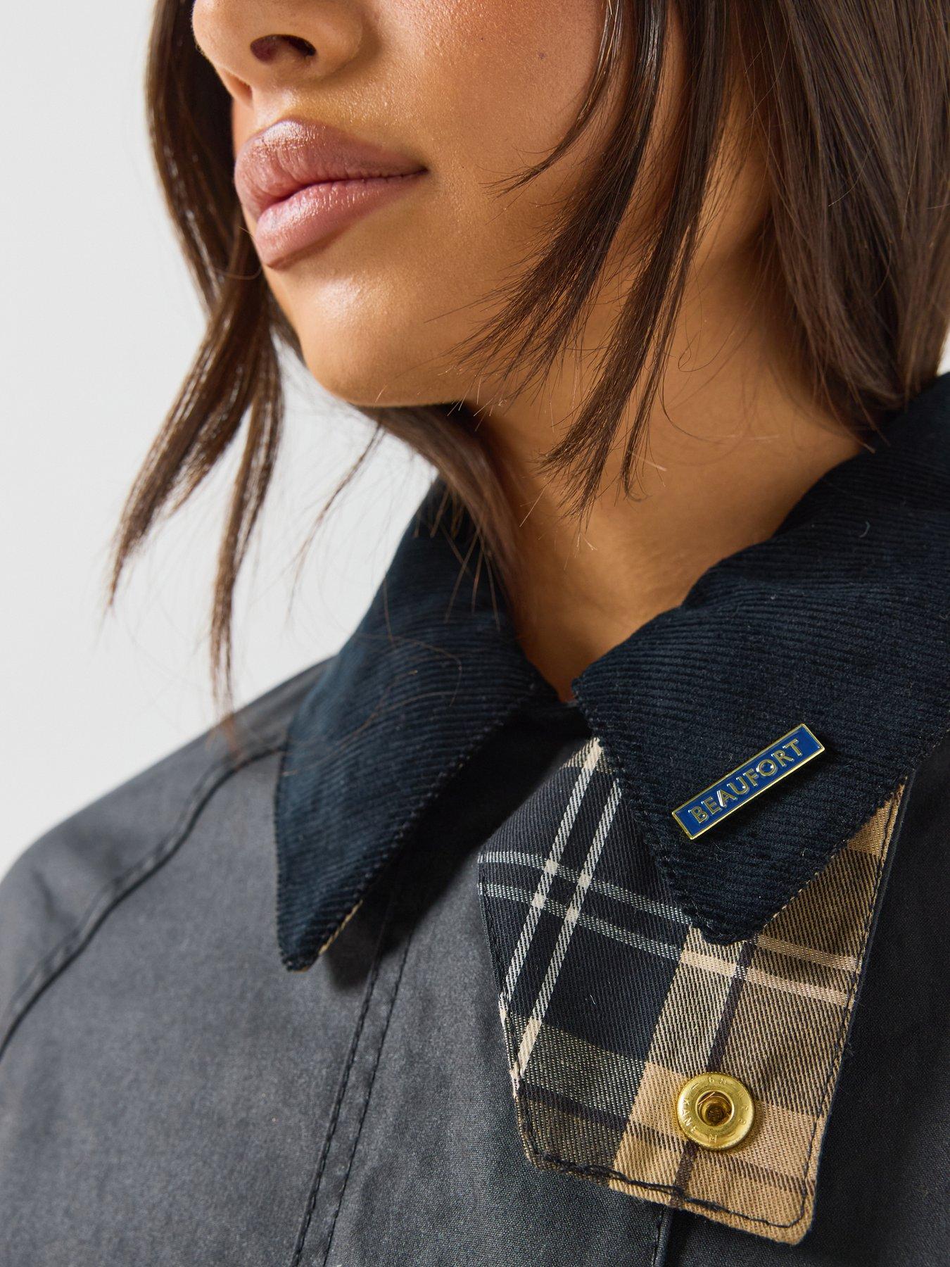 Image 4 of 6 of Barbour Icons Modern Beaufort Wax Jacket