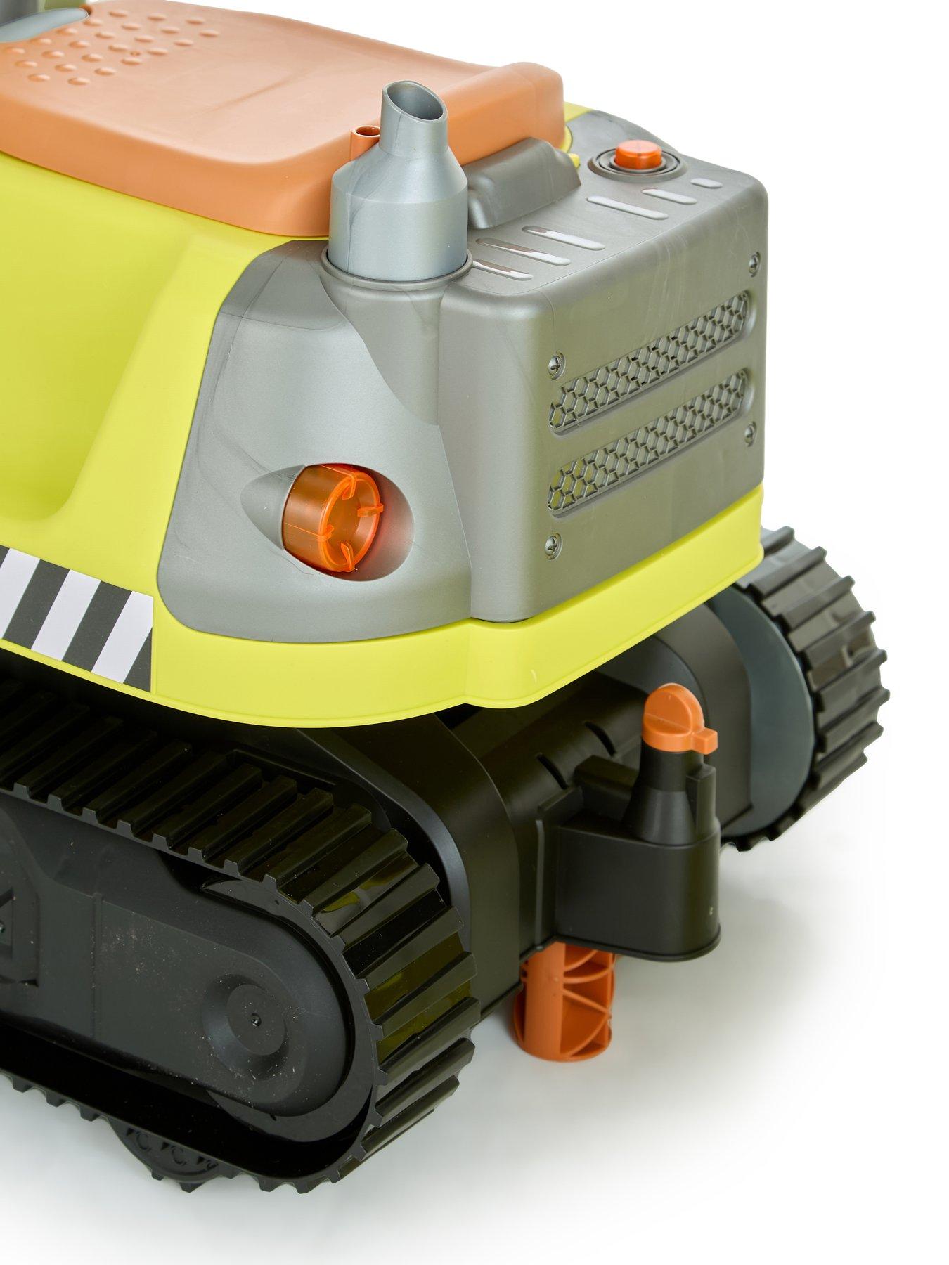 Image 6 of 7 of Working Hydraulic Arm Foot To Floor Ride-On Digger