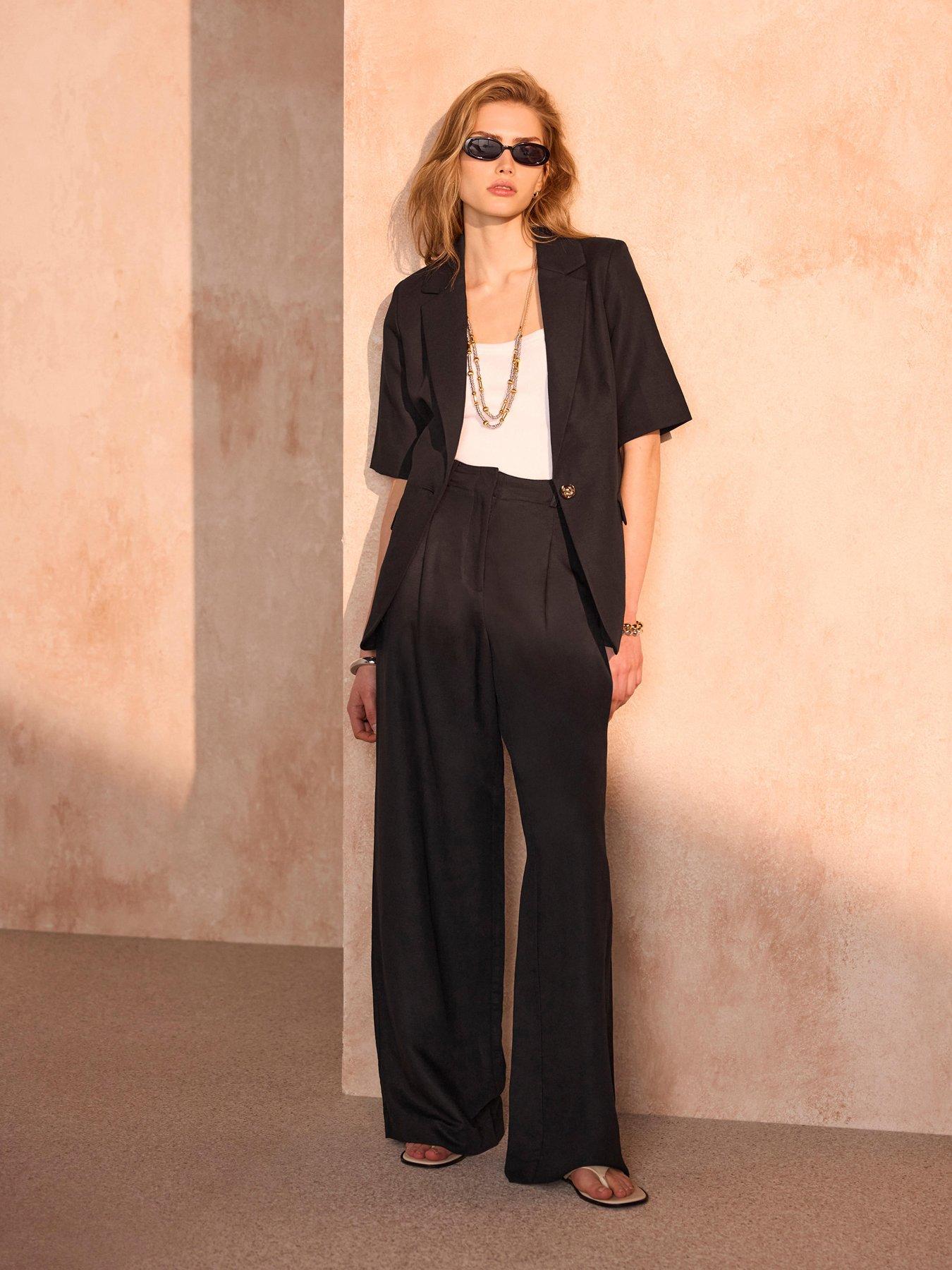 Mint Velvet Linen Pleat Leg Trouser - Black
