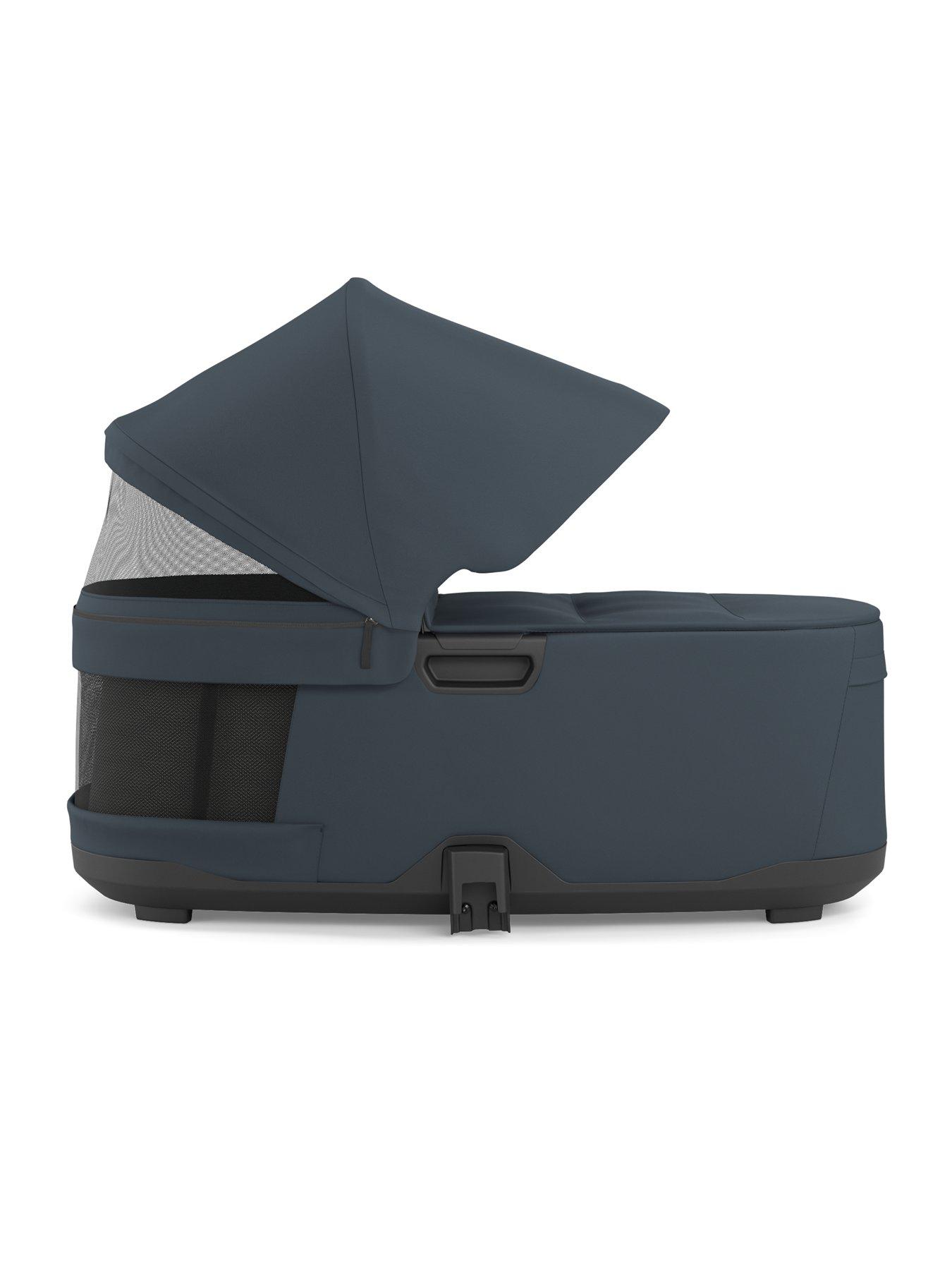 Image 4 of 7 of THULE Charm 2-in-1 Pushchair - Darkest Blue