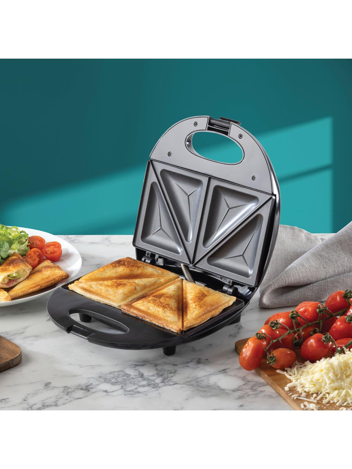 Image 3 of 3 of Daewoo 2 Portion Sandwich Toaster - Stainless Steel