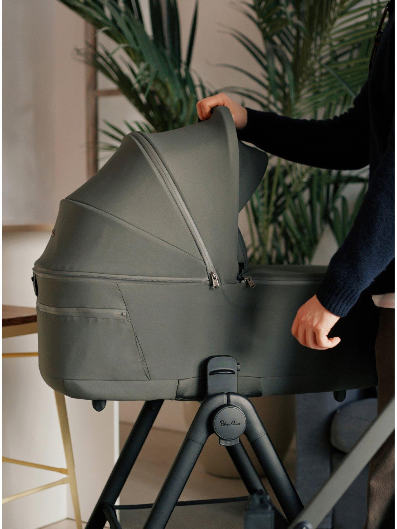 Image 6 of 6 of Silver Cross Cove and Breez Carrycot Stand