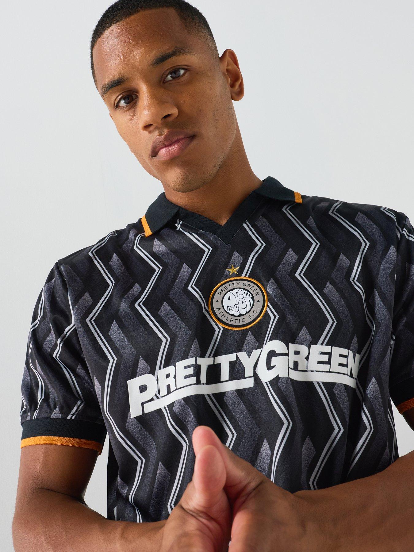 Image 5 of 5 of Pretty Green Pretty Green Kingsleigh Football Top - Black