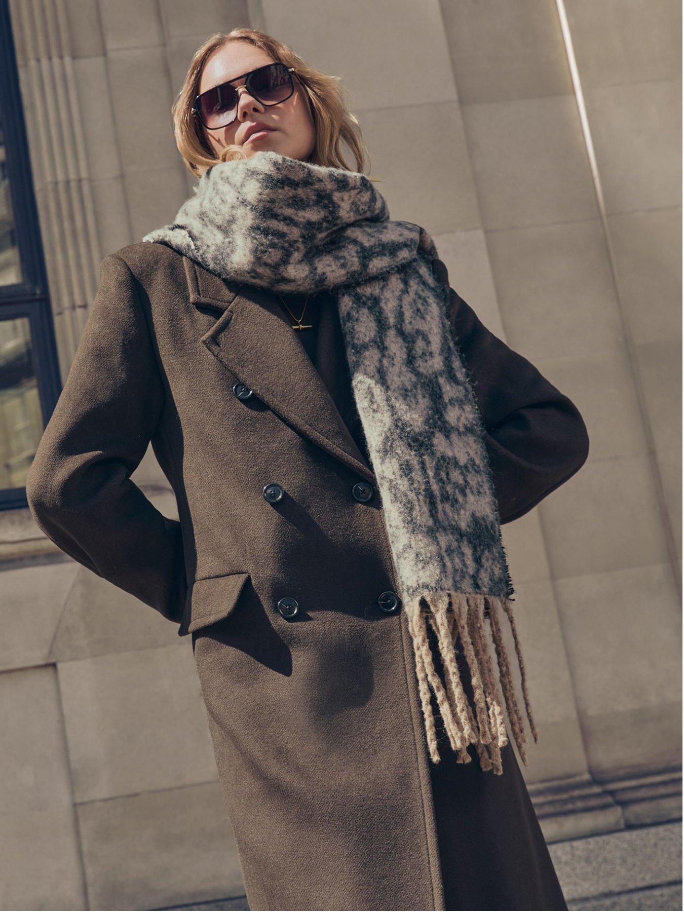 Katie Loxton Checked Tassel Scarf - Leopard