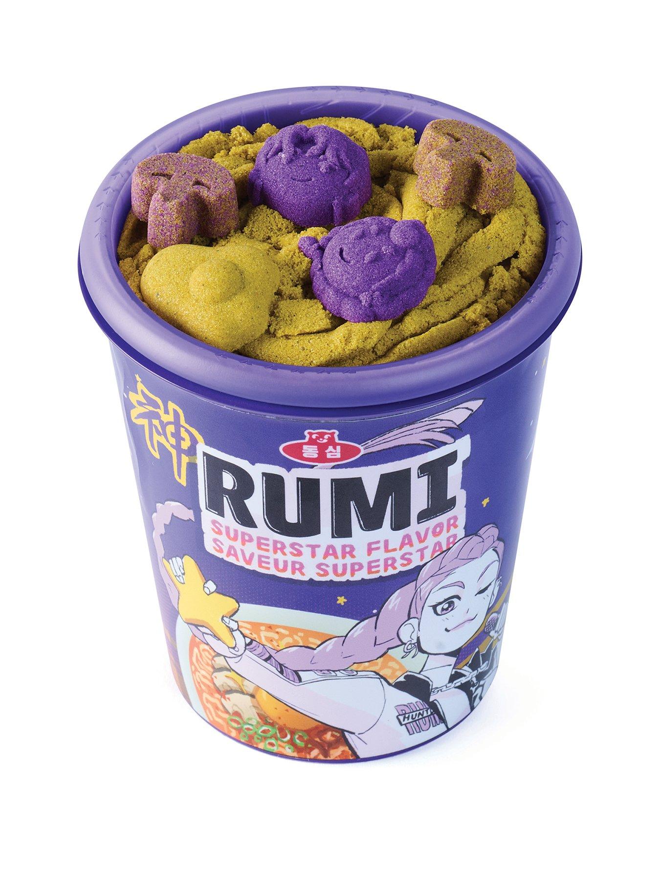 Kinetic Sand K-Pop Demon Hunters Rotate And Grate Ramyeon Surprise Sand Playset in One Colour