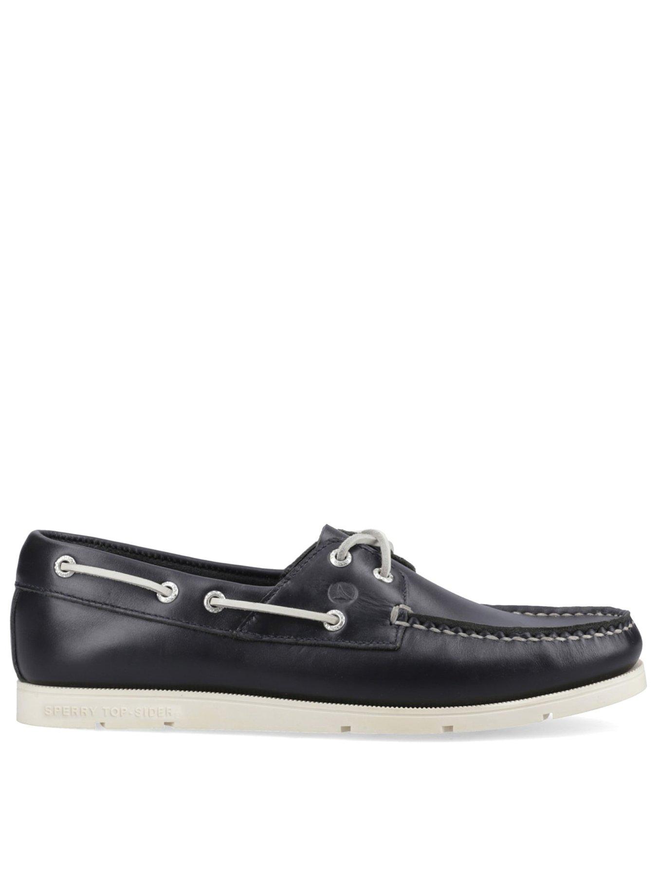 Image 1 of 5 of SPERRY Sperry Oakland 2 Eye Boat - Navy