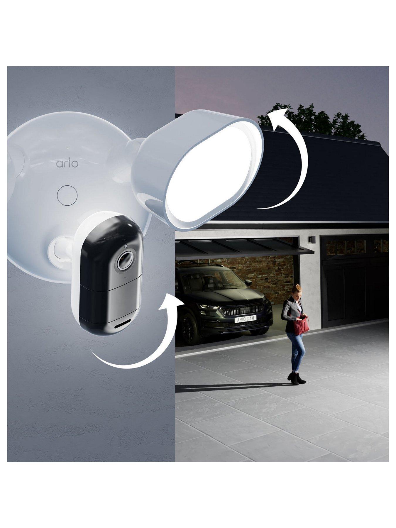 Image 7 of 8 of Arlo ARLO Wired Floodlight 2 Cameras Kit