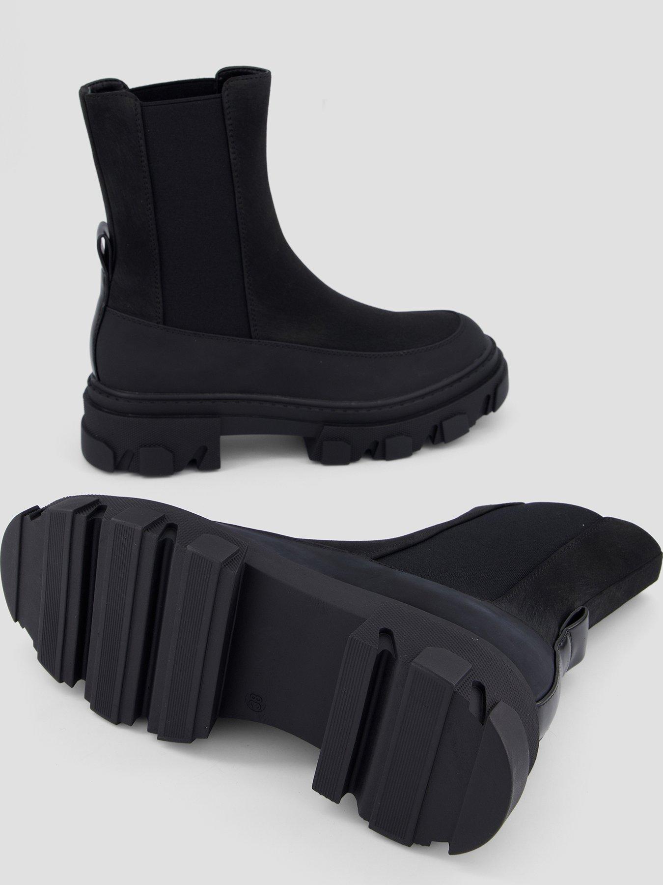 Image 4 of 7 of Only Onltola-1 Nubuck Pu Chunky Boot - Noos