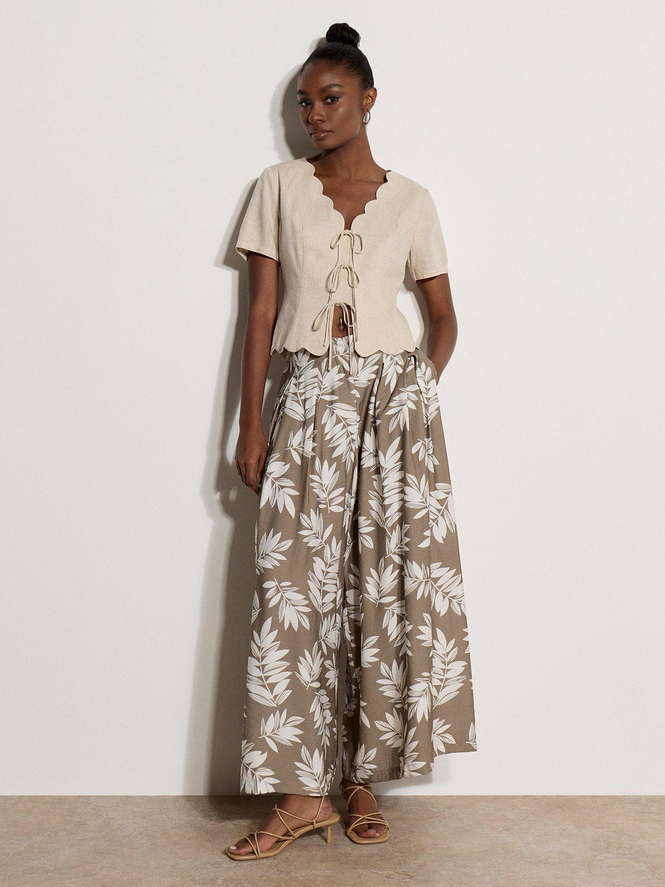 Image 1 of 5 of Apricot Printed Pleat Detail Culottes - Cream