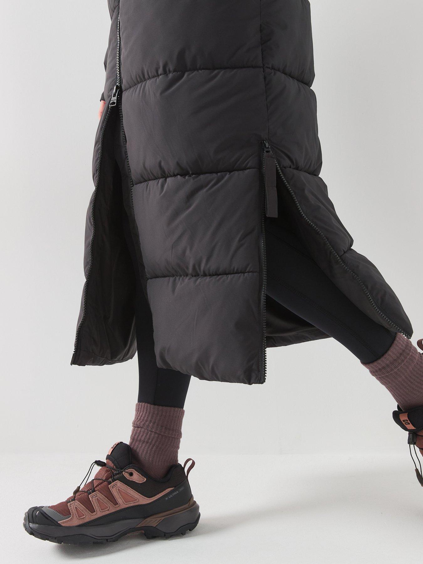 Image 4 of 6 of Craghoppers Womens Narlia II Longline ThermoPro Hooded Quilted Jacket - Black