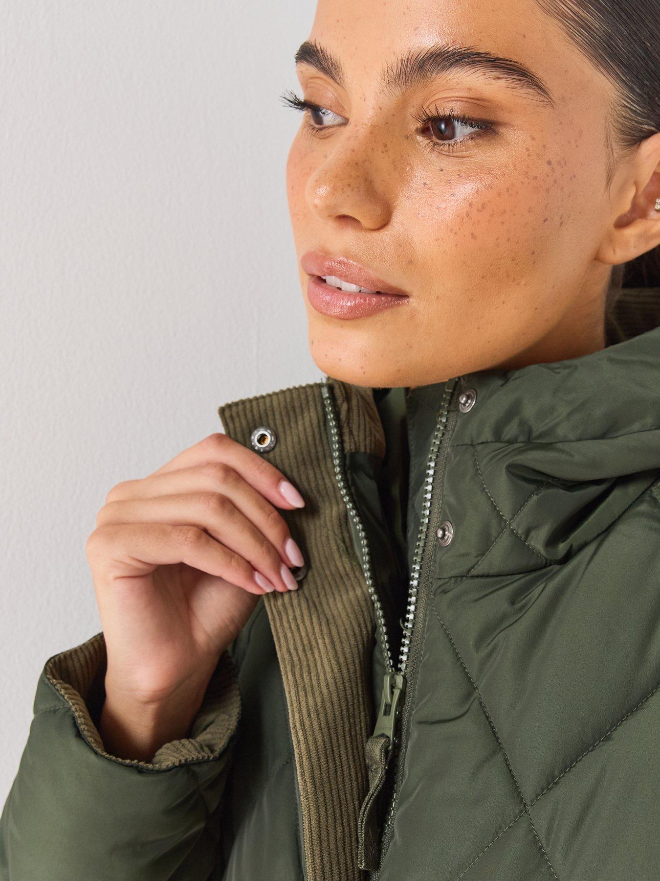 Image 5 of 6 of Craghoppers Womens National Trust Hooded Quilted Longline Jacket - Sweetgrass