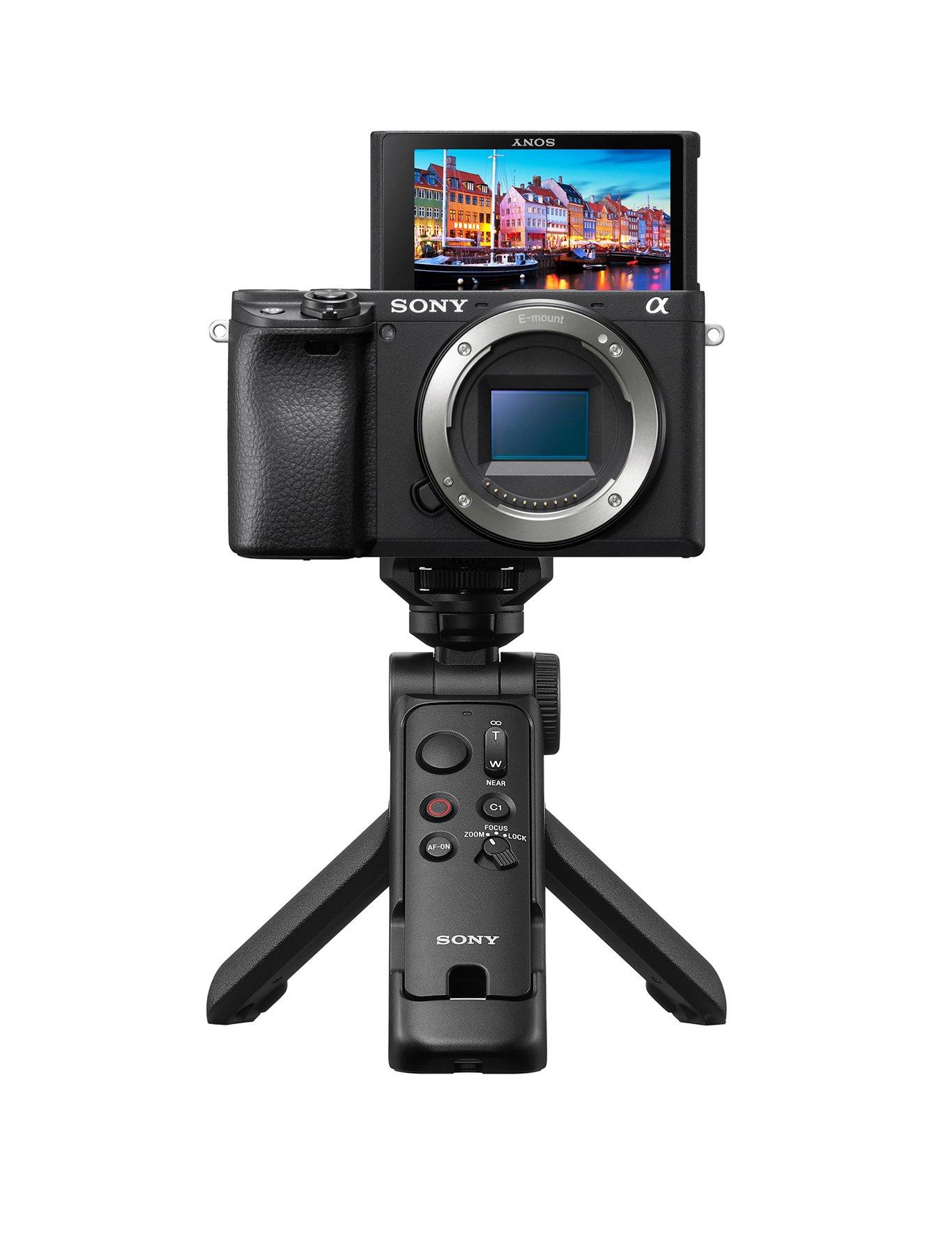 Sony Sony A6400 Digital Camera Creator Grip Kit