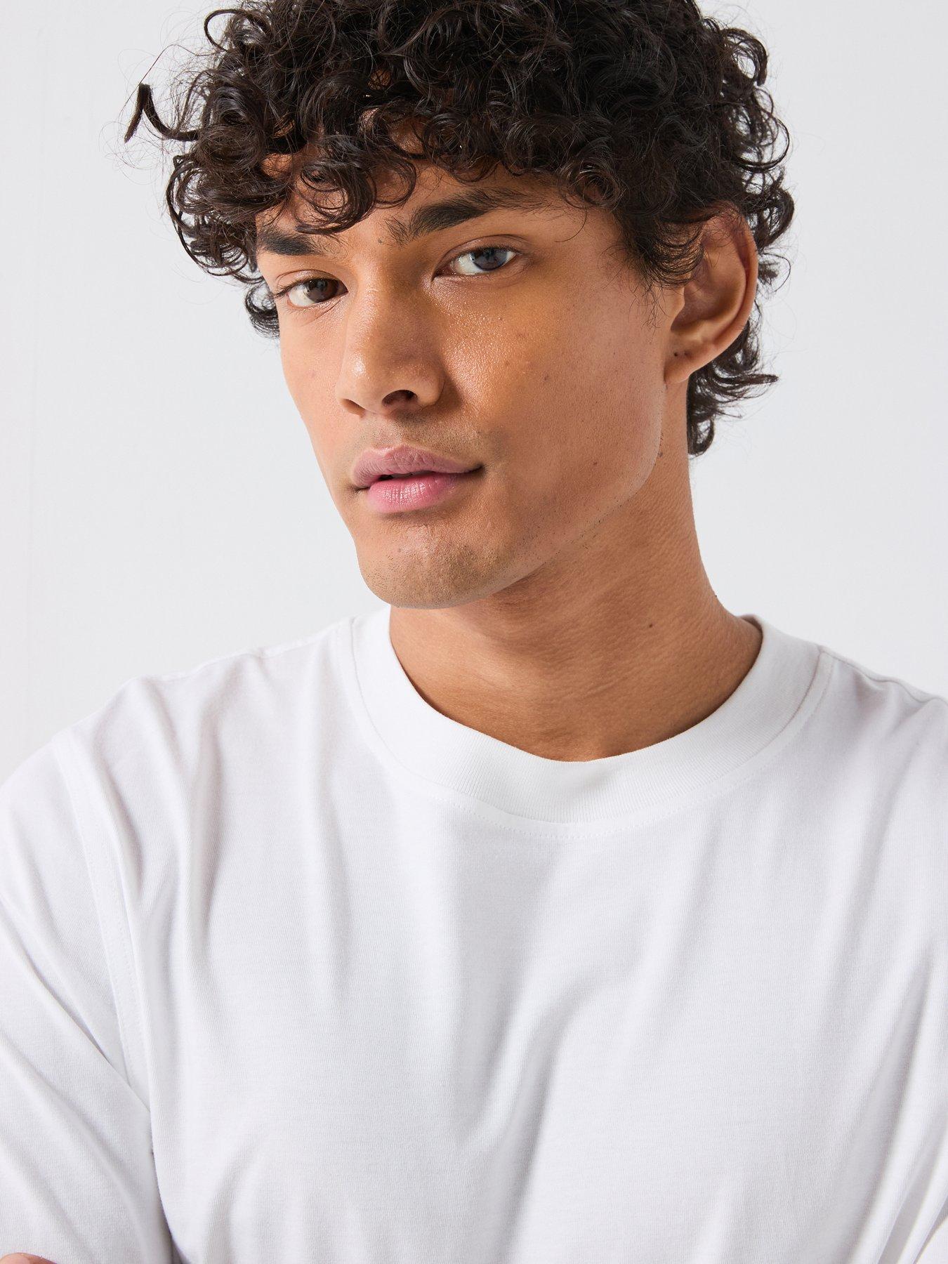 Image 5 of 6 of Barbour International International Outline Badge Relaxed T-Shirt - White
