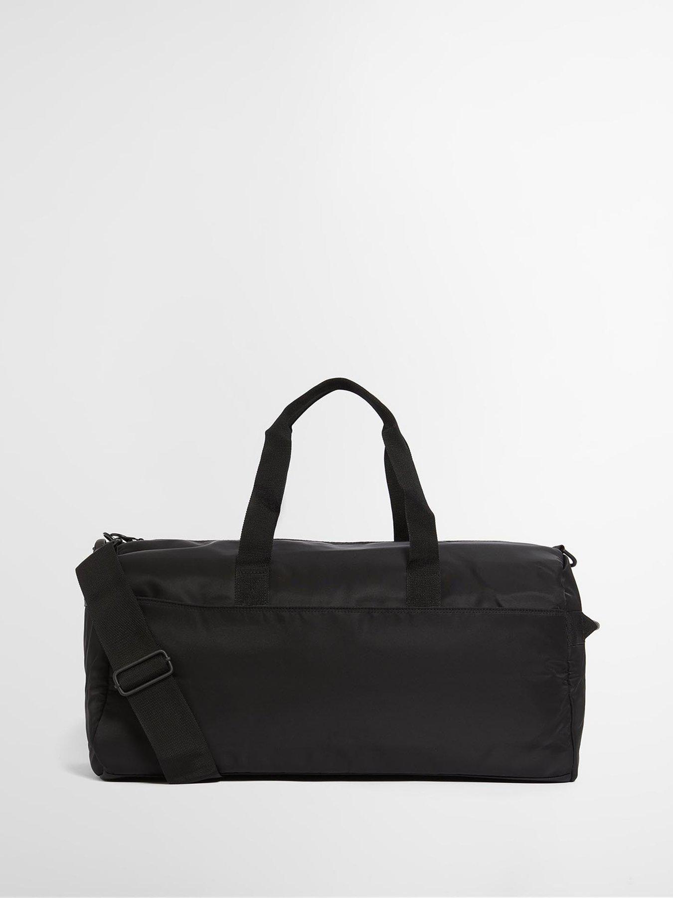 Image 2 of 6 of Barbour International International Daleson Gym Bag - Black