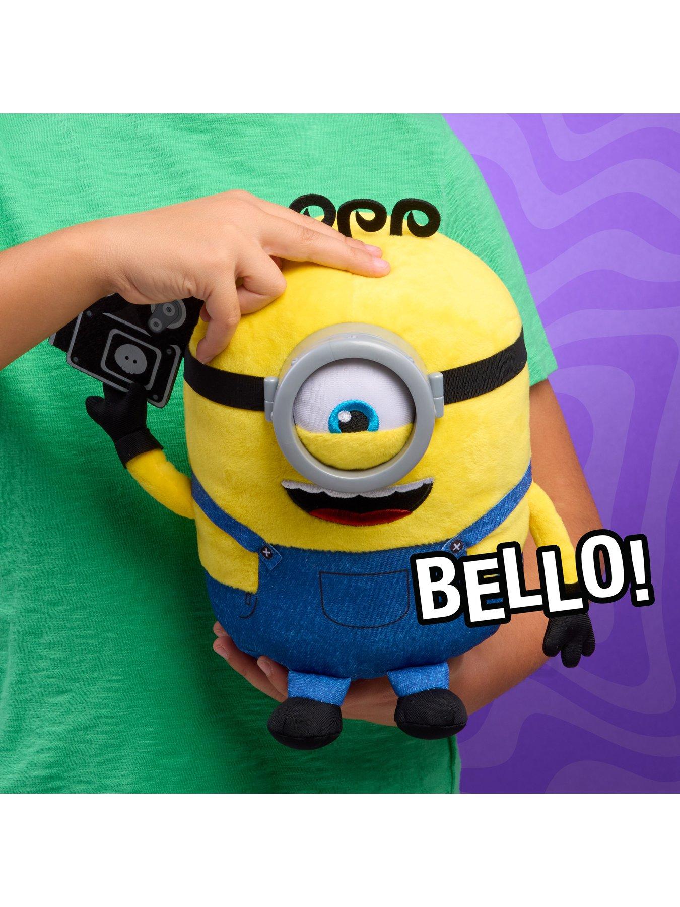 Image 4 of 7 of Minions 4 Babbling James Plush - EMBARGO