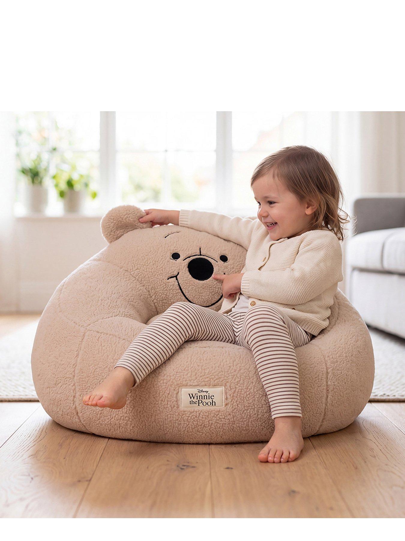 Winnie The Pooh Winnie Snuggle Chair