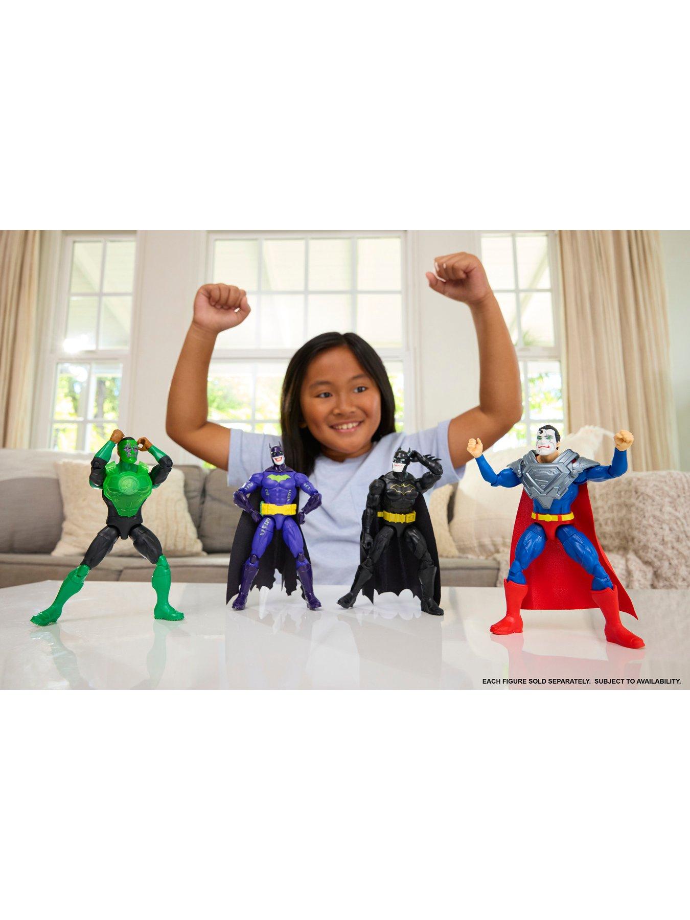 Image 6 of 7 of <p>Superman Action Figure with Armour Accessories, Cape &amp; Girder Display Pieces</p>