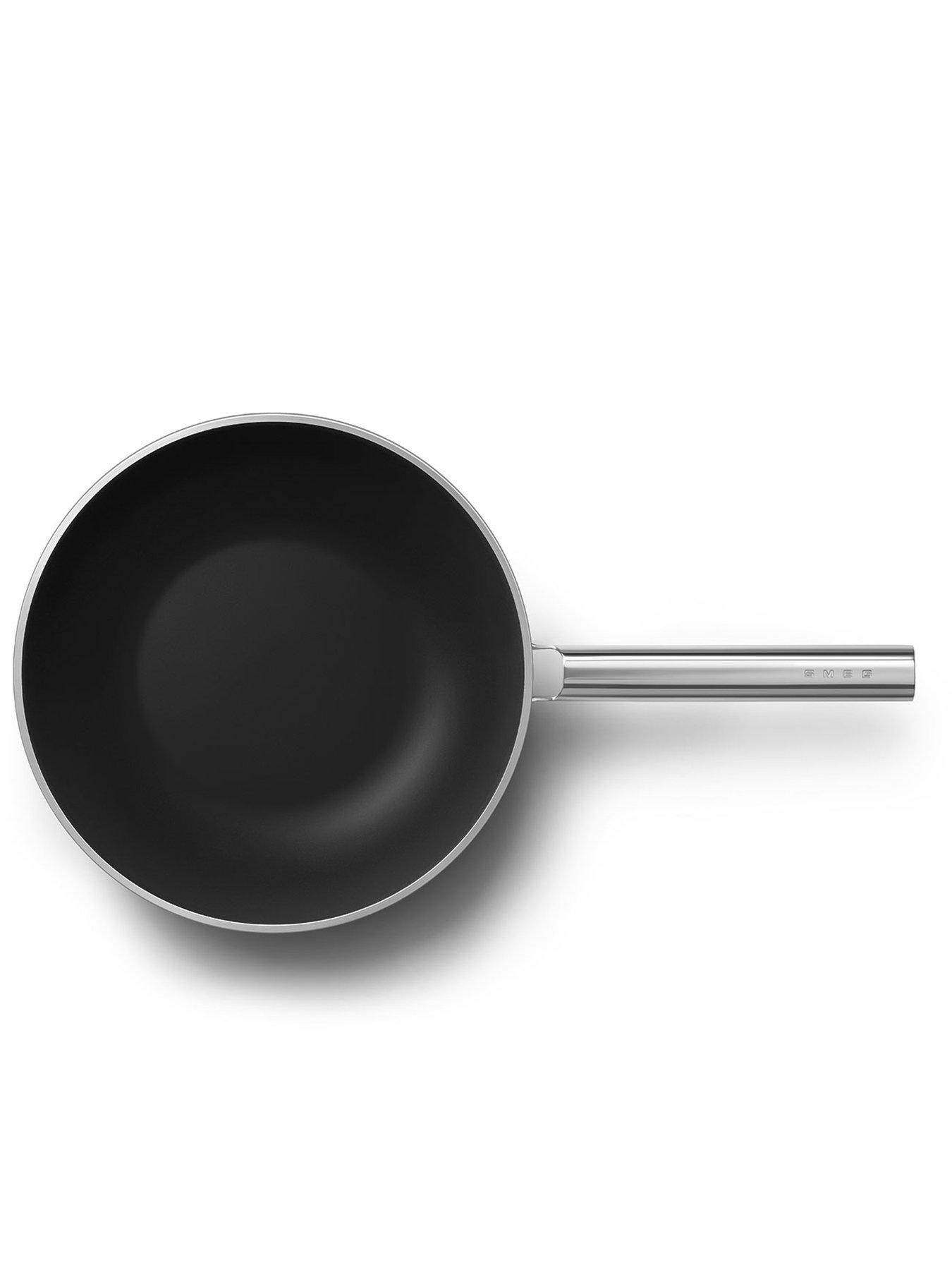 Image 5 of 6 of Smeg 30cm Retro Wok, Oven Safe Aluminium, Emerald Green